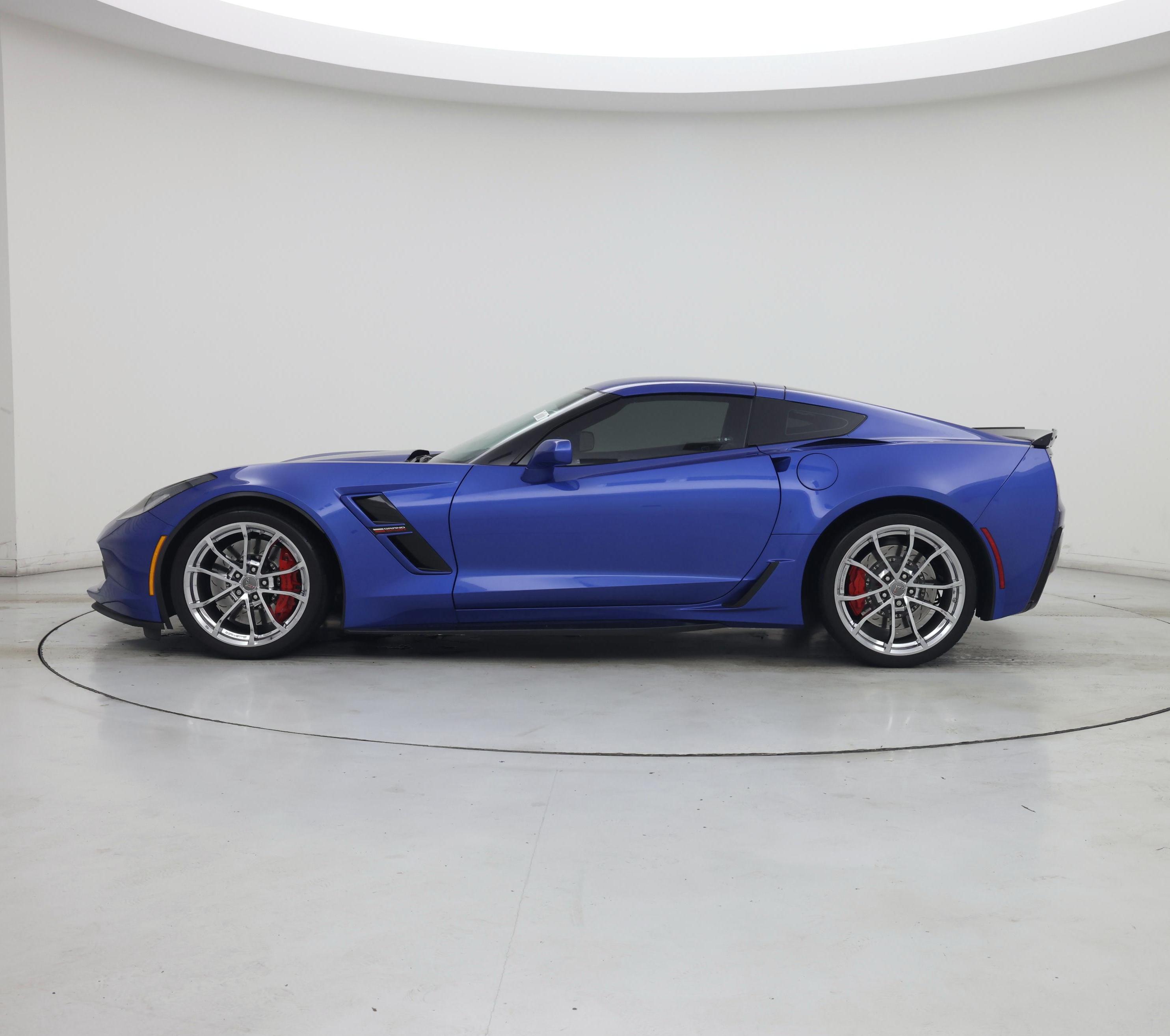 Thumbnail: 2019 Chevrolet Corvette - 3
