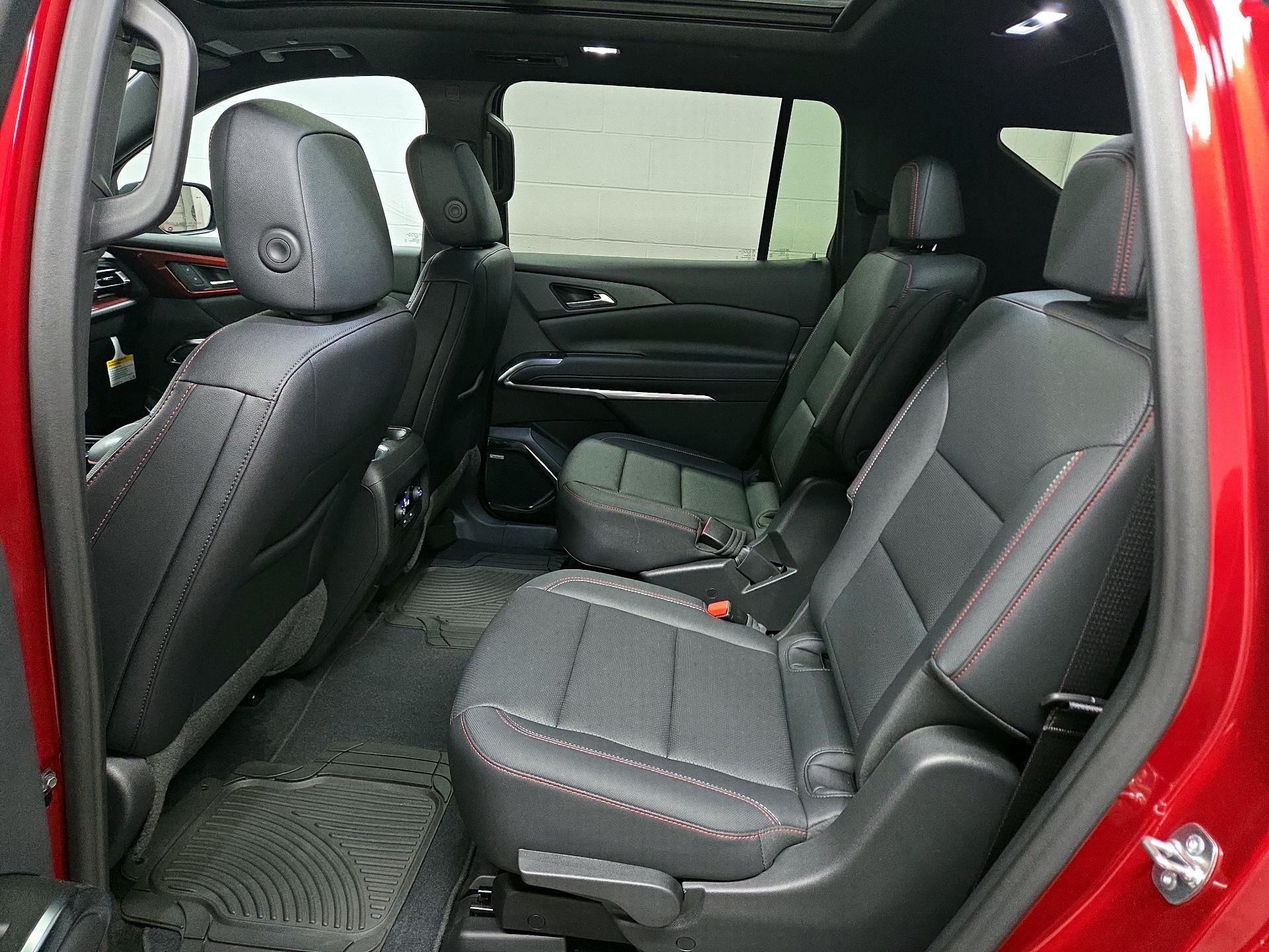 Thumbnail: 2024 Chevrolet Traverse - 20