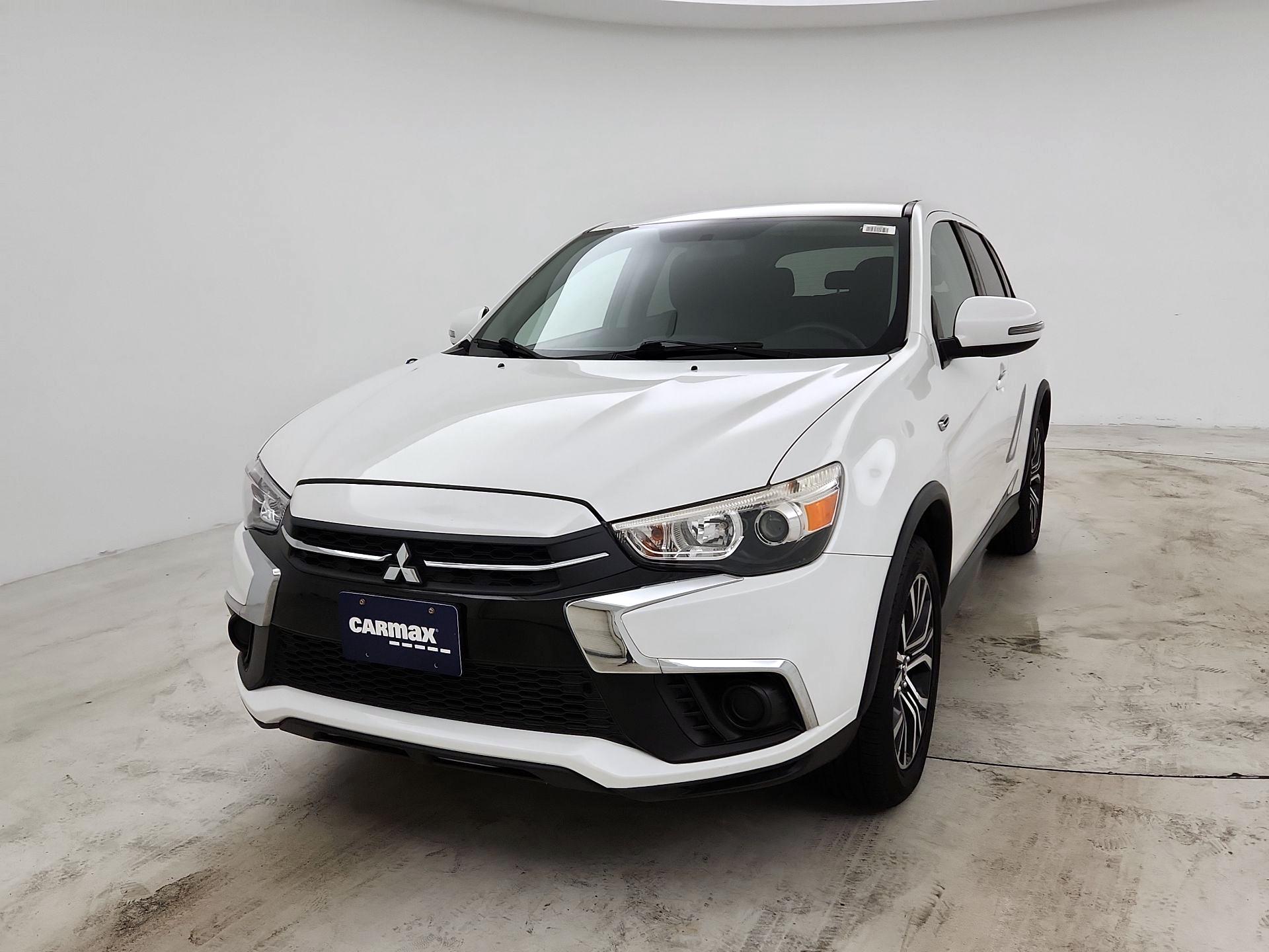Thumbnail: 2019 Mitsubishi Outlander Sport - 3