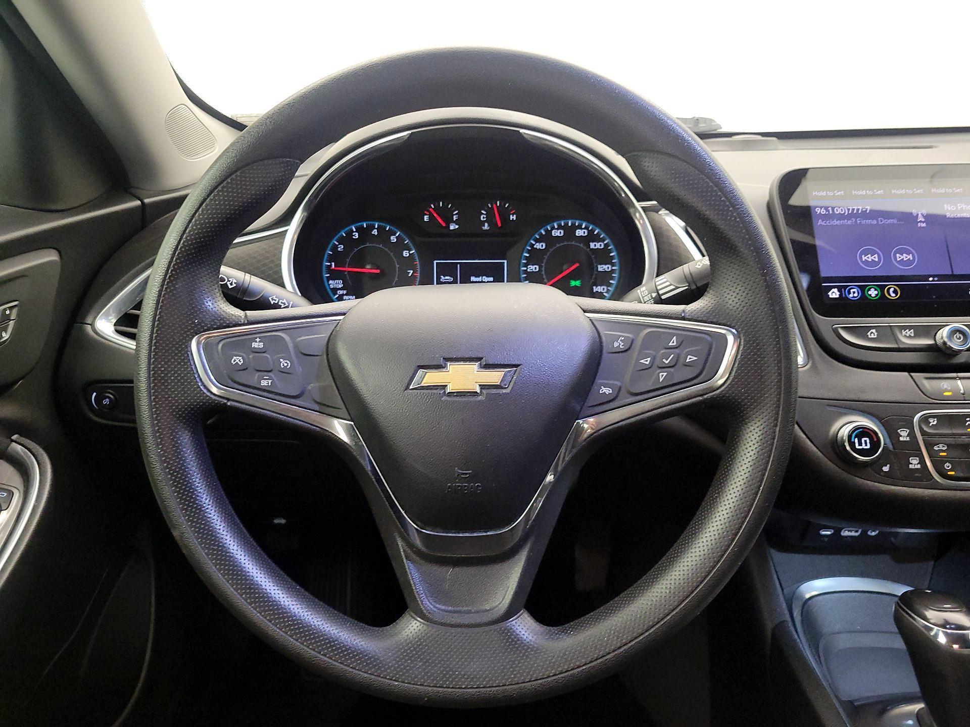 Thumbnail: 2020 Chevrolet Malibu - 10