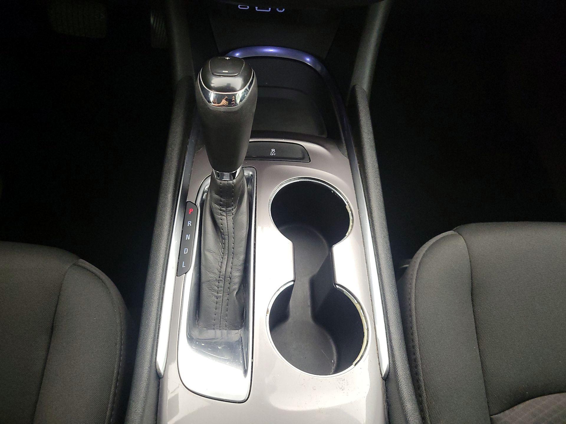 Thumbnail: 2020 Chevrolet Malibu - 18