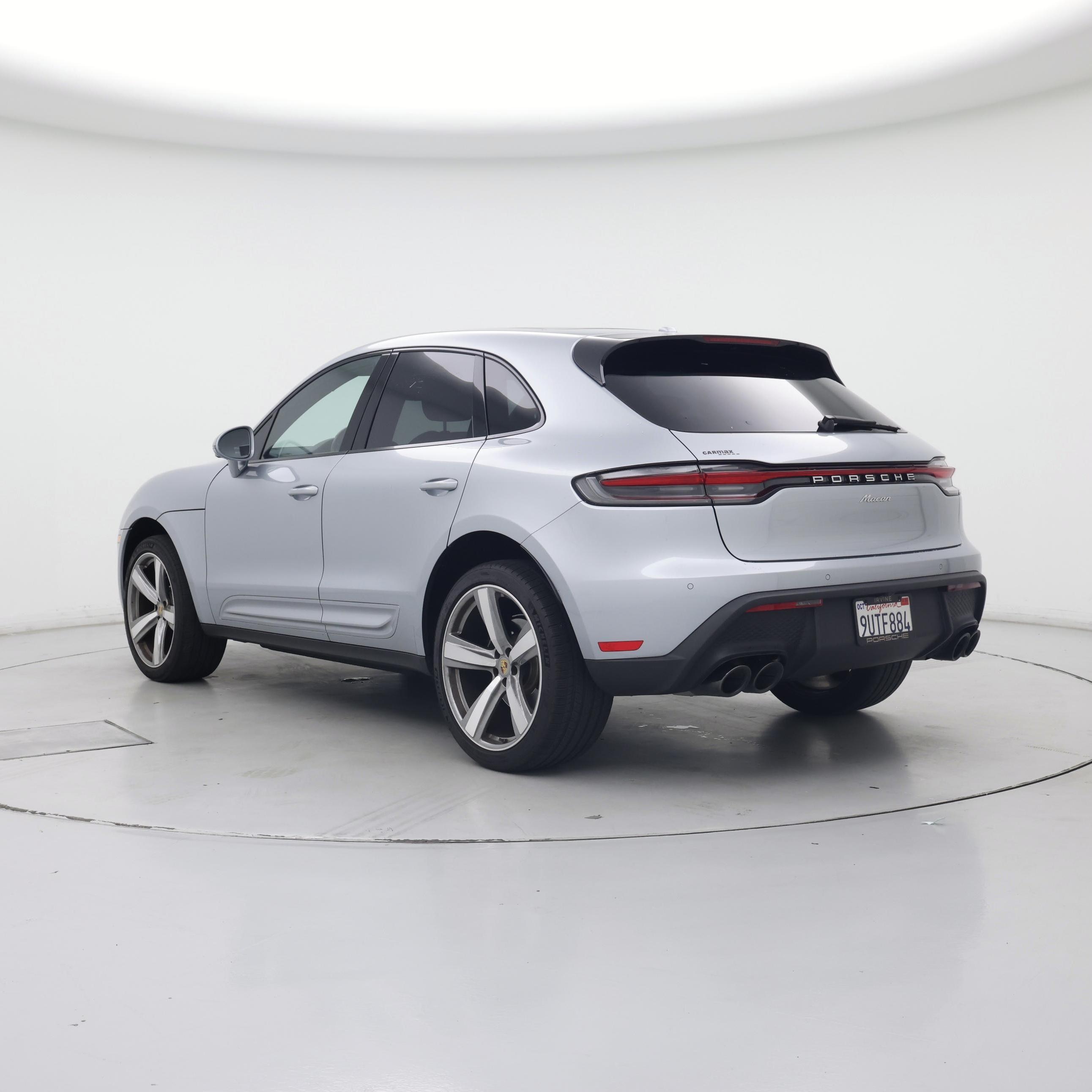 Thumbnail: 2024 Porsche Macan - 2
