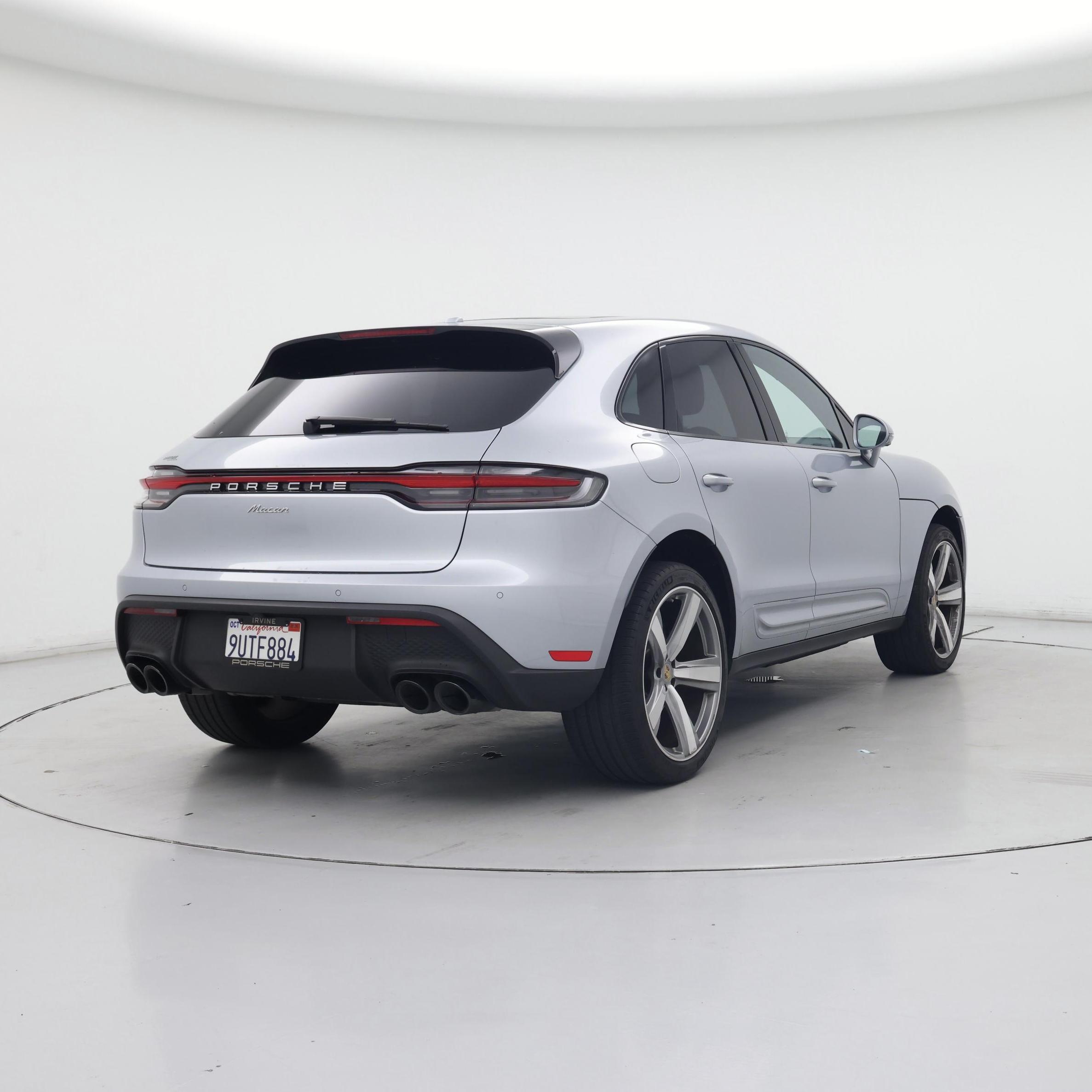 Thumbnail: 2024 Porsche Macan - 8