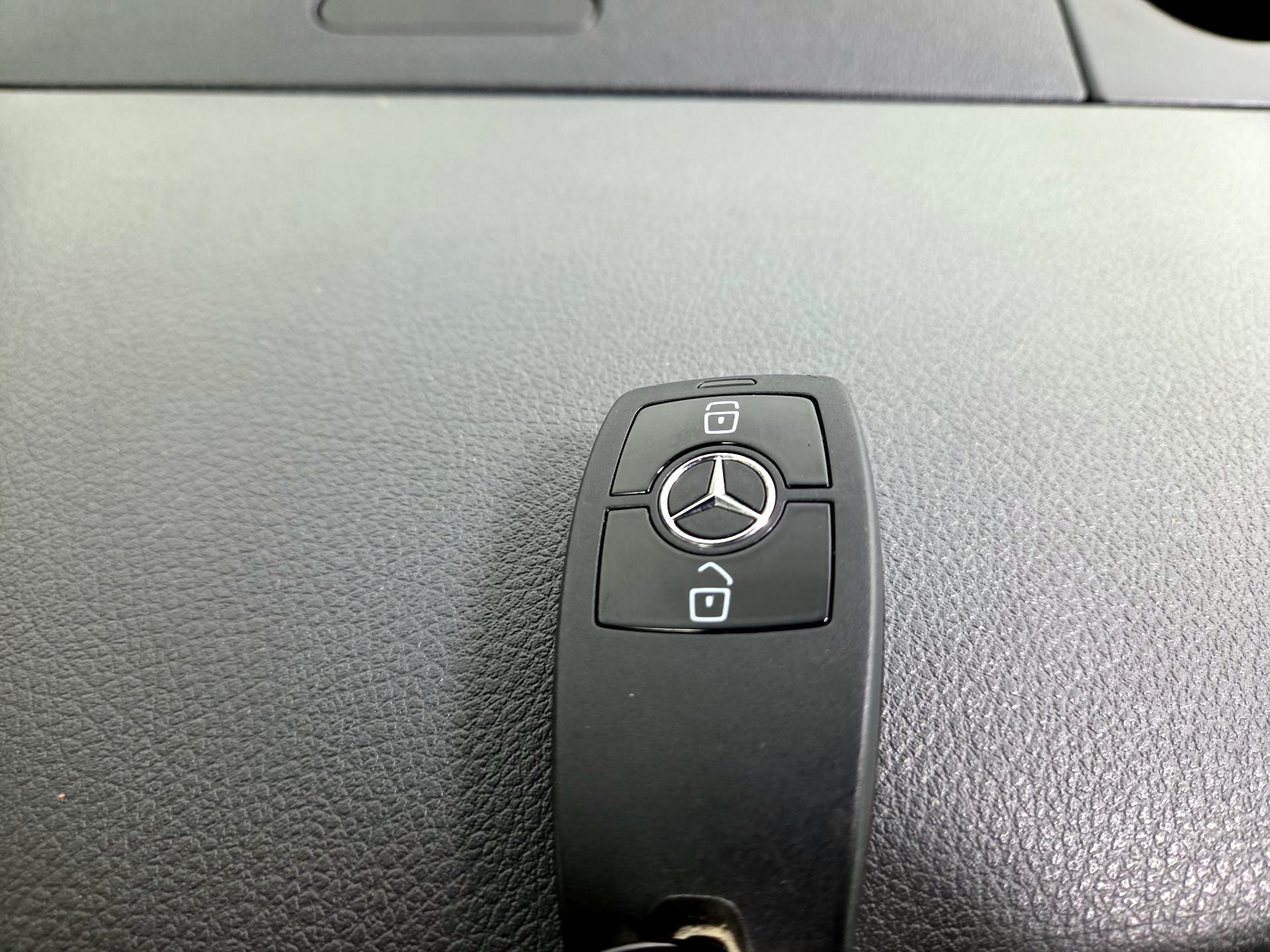 Thumbnail: 2024 Mercedes-Benz Sprinter - 19
