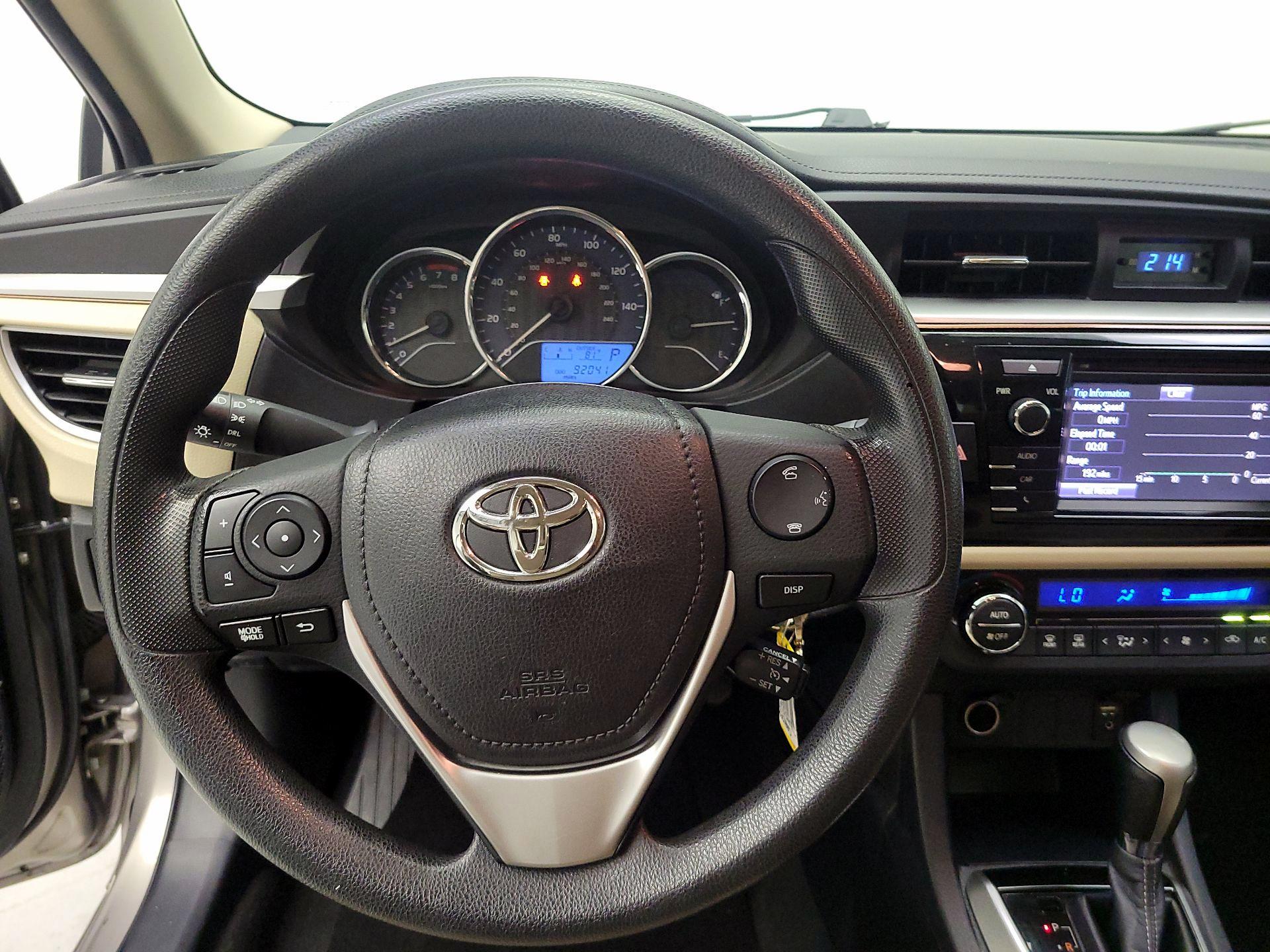 Thumbnail: 2016 Toyota Corolla - 10