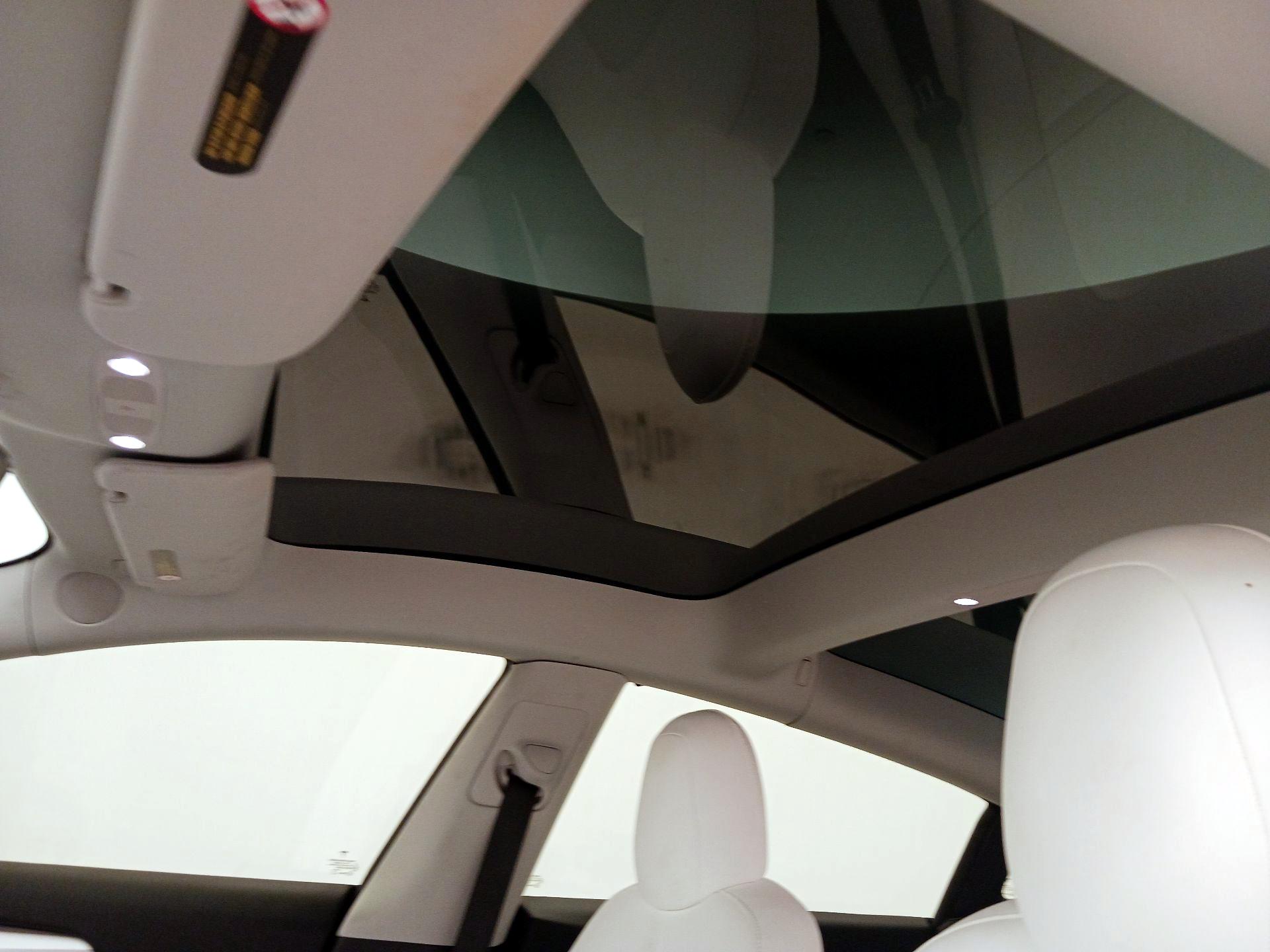 Thumbnail: 2022 Tesla Model 3 - 18