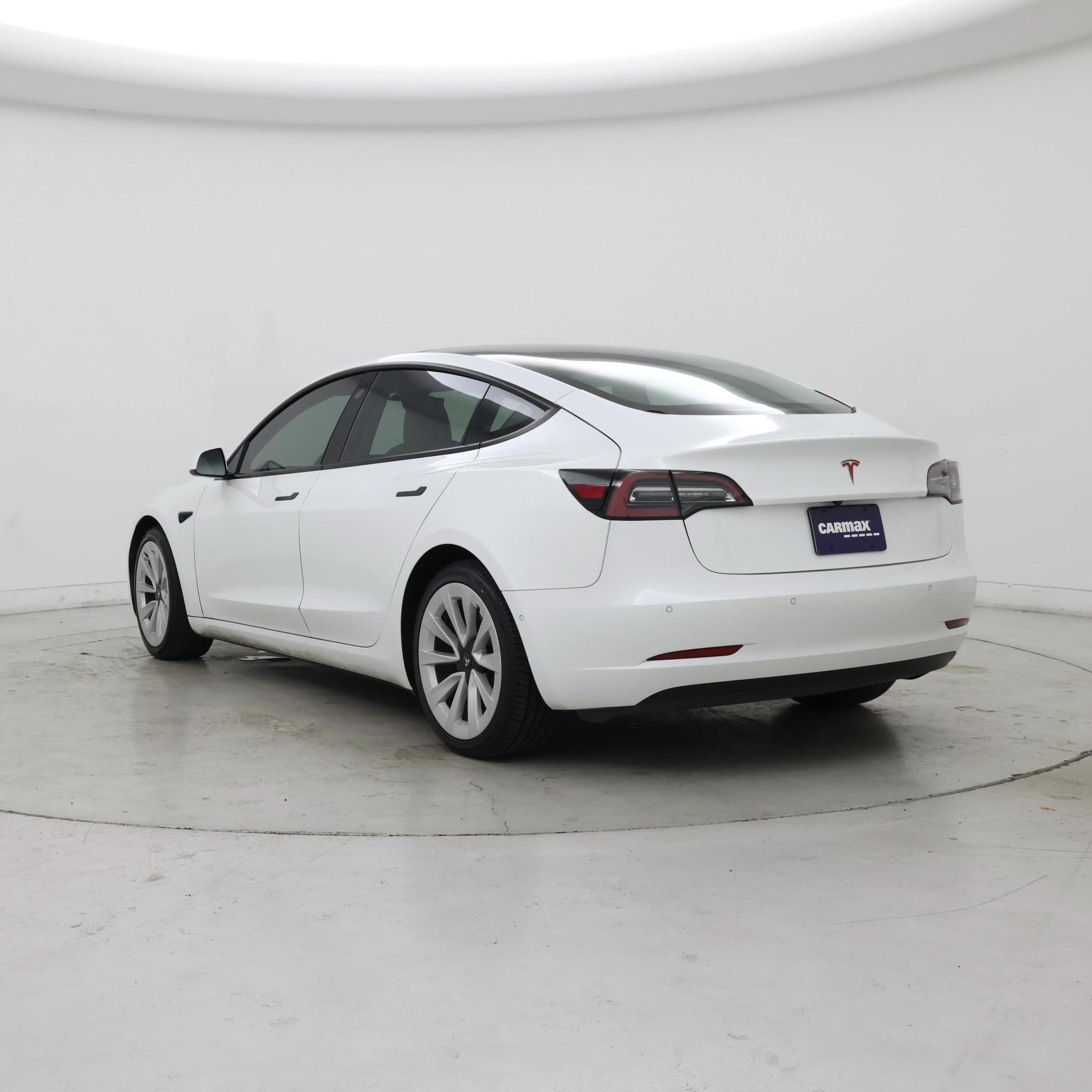 Thumbnail: 2022 Tesla Model 3 - 2