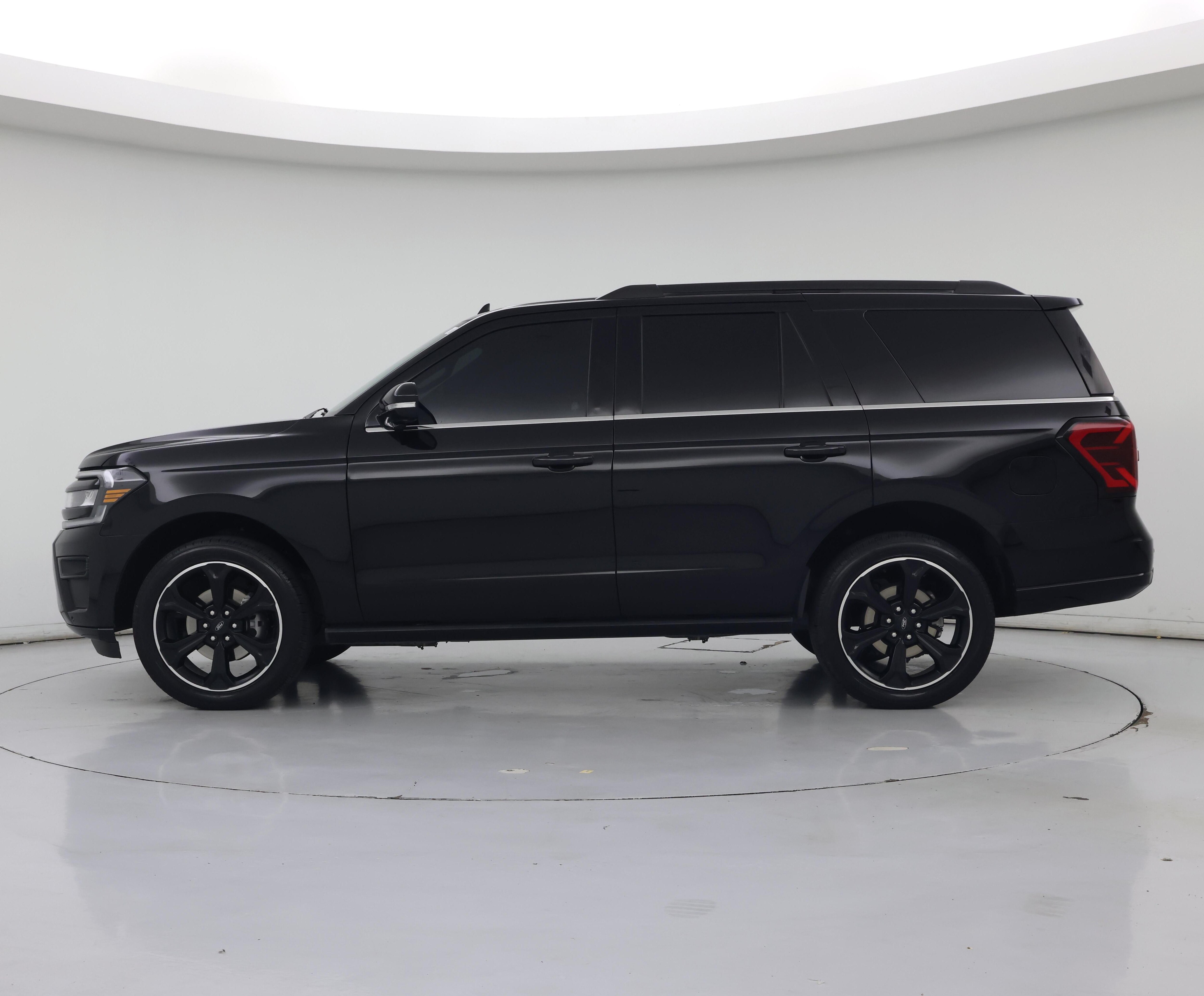 Thumbnail: 2023 Ford Expedition - 3