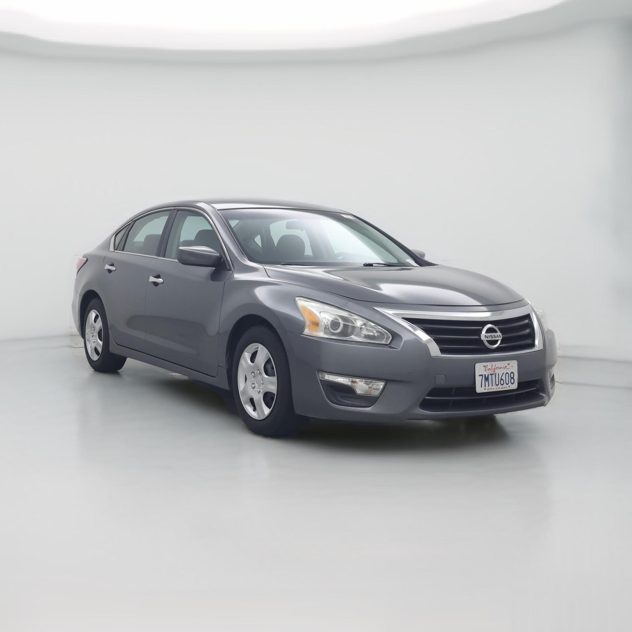 Thumbnail: 2015 Nissan Altima - 1