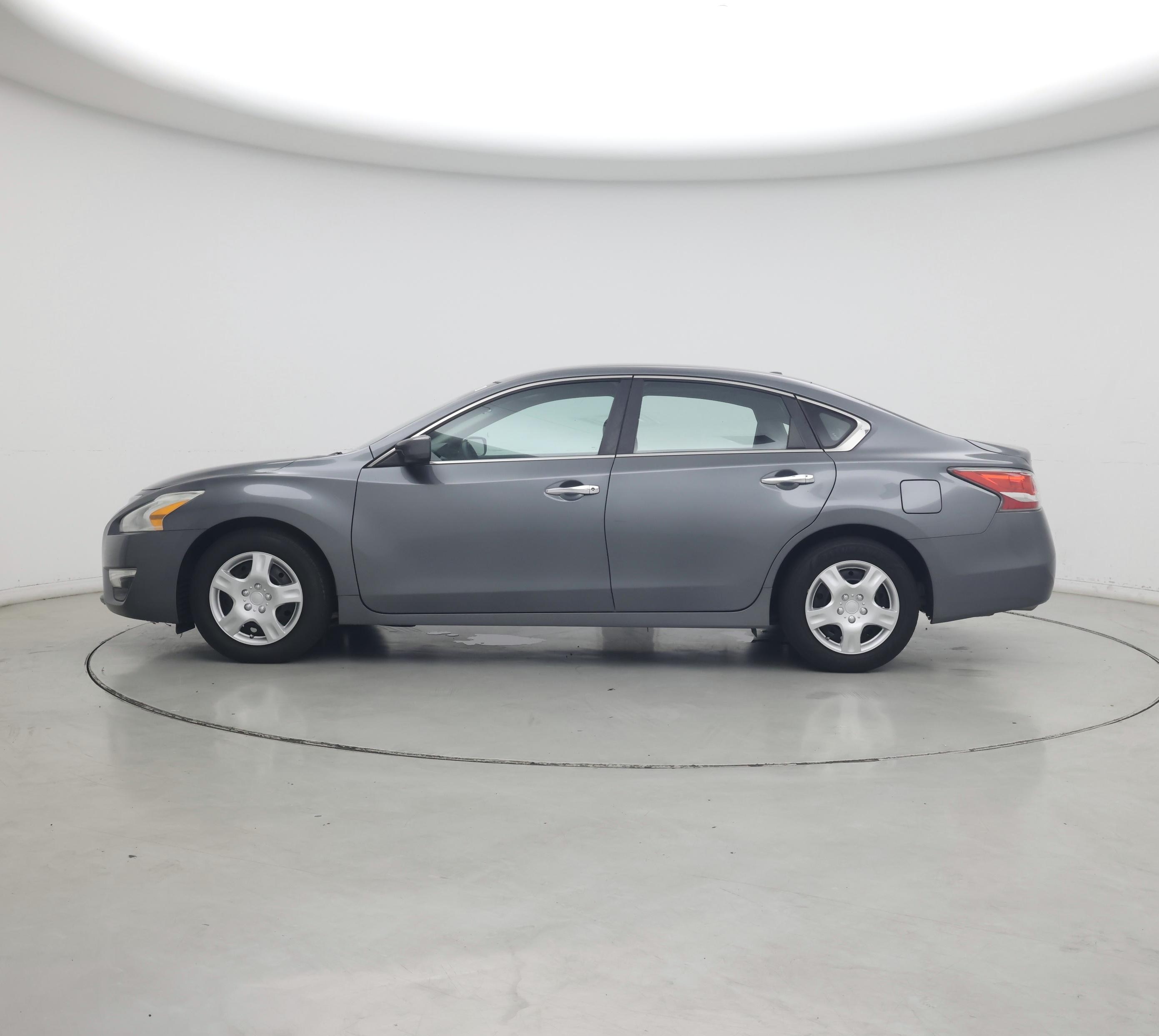Thumbnail: 2015 Nissan Altima - 3
