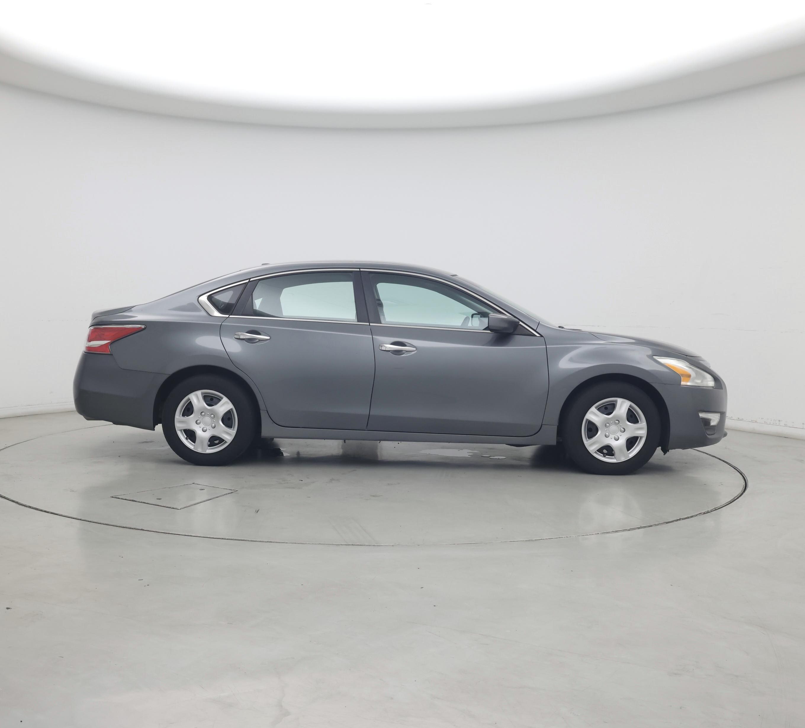Thumbnail: 2015 Nissan Altima - 7