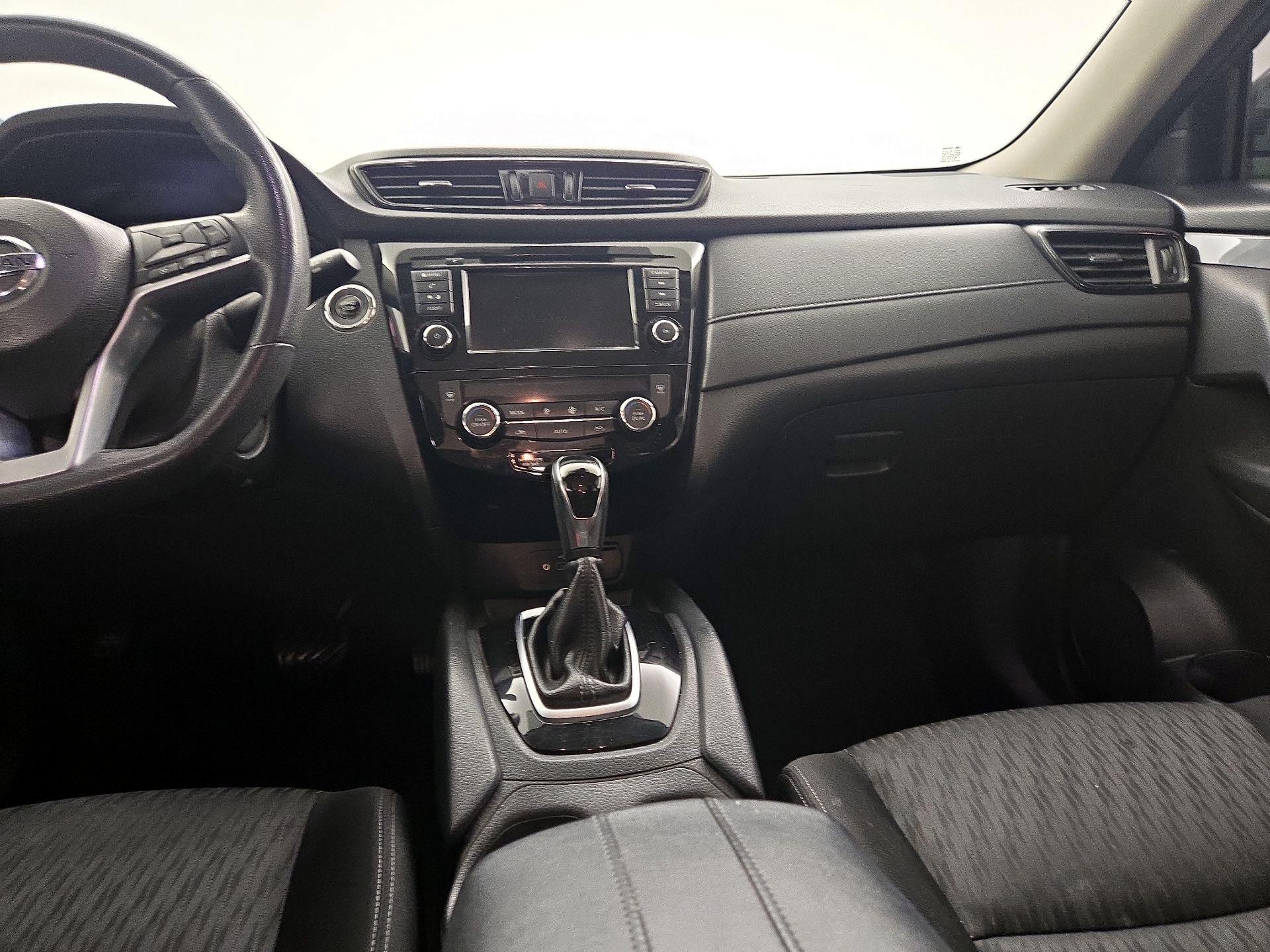 Thumbnail: 2019 Nissan Rogue - 9