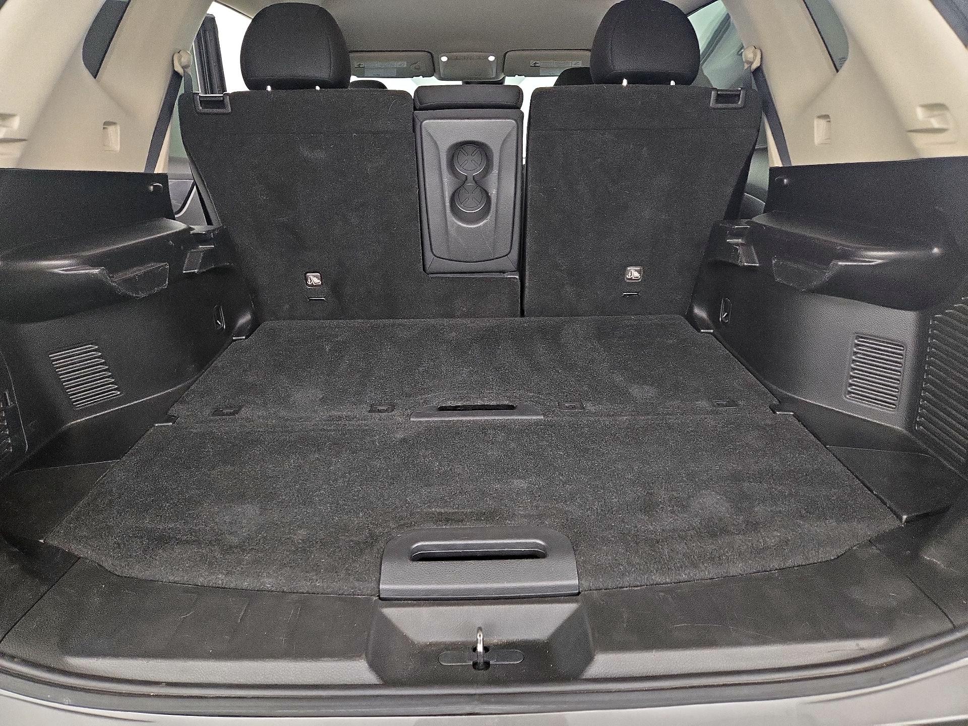 Thumbnail: 2019 Nissan Rogue - 20