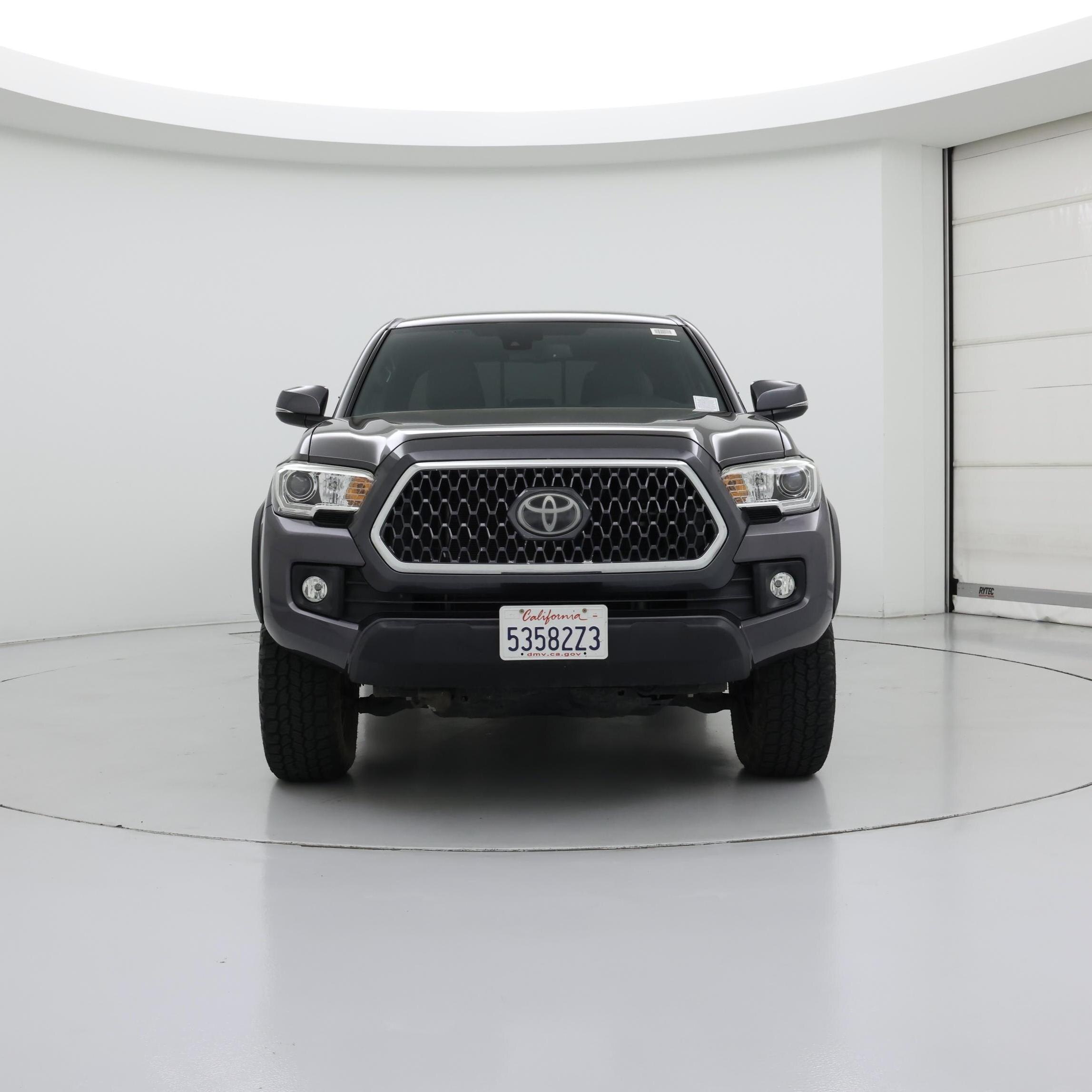 Thumbnail: 2019 Toyota Tacoma - 5