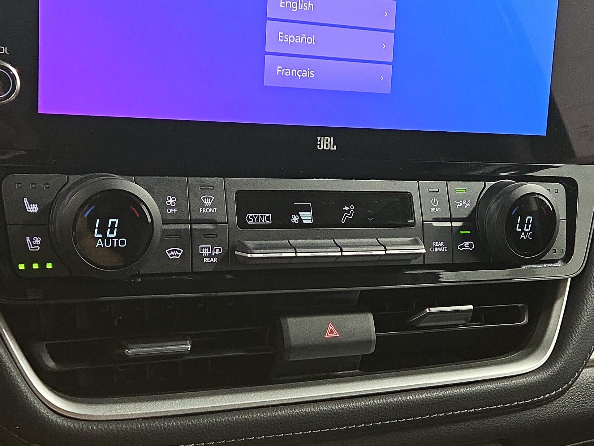 Thumbnail: 2024 Toyota Grand Highlander - 16