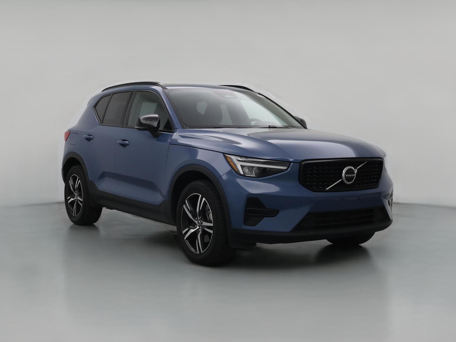 2024 Volvo XC40