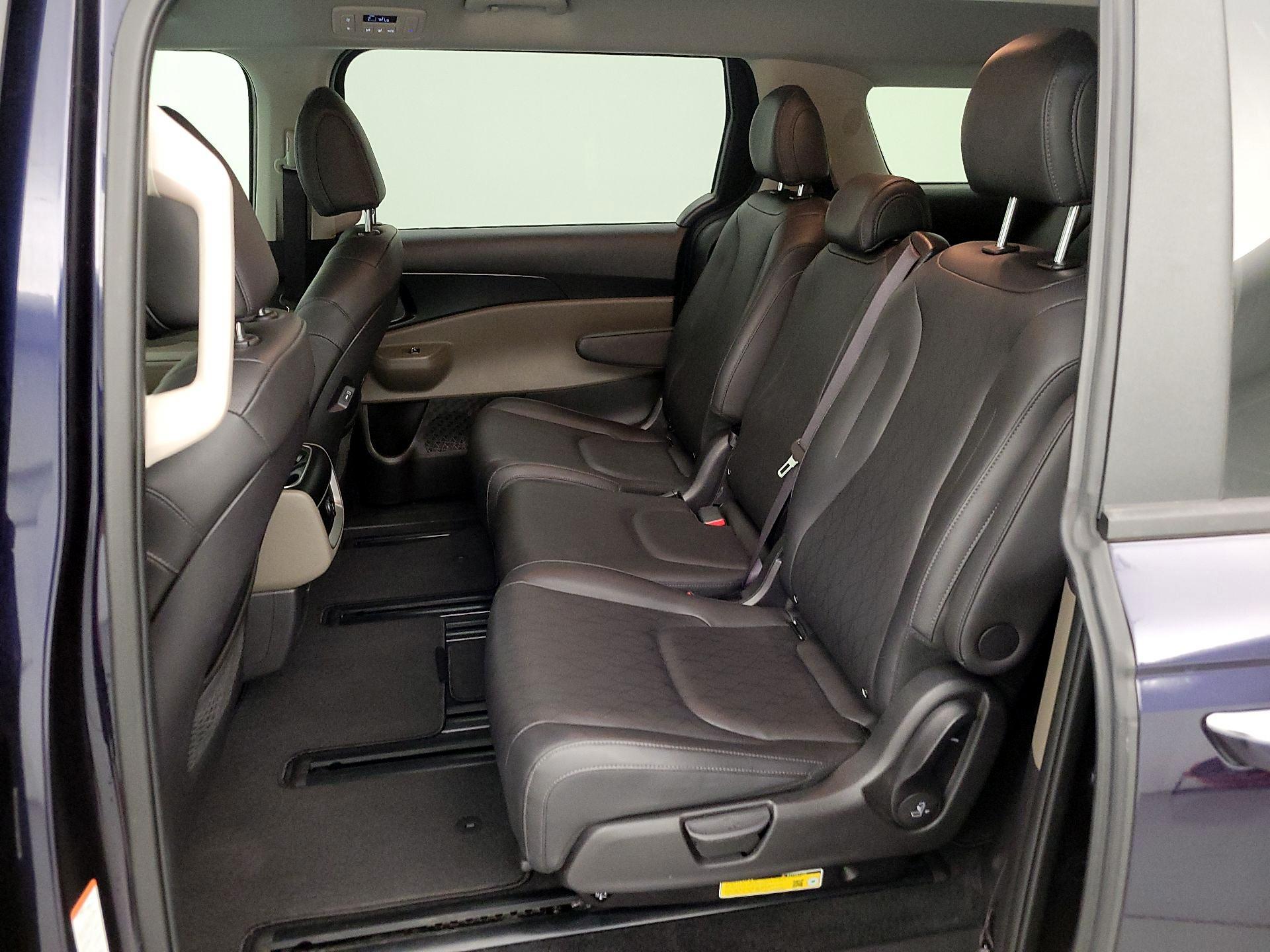 Thumbnail: 2026 Kia Carnival - 20