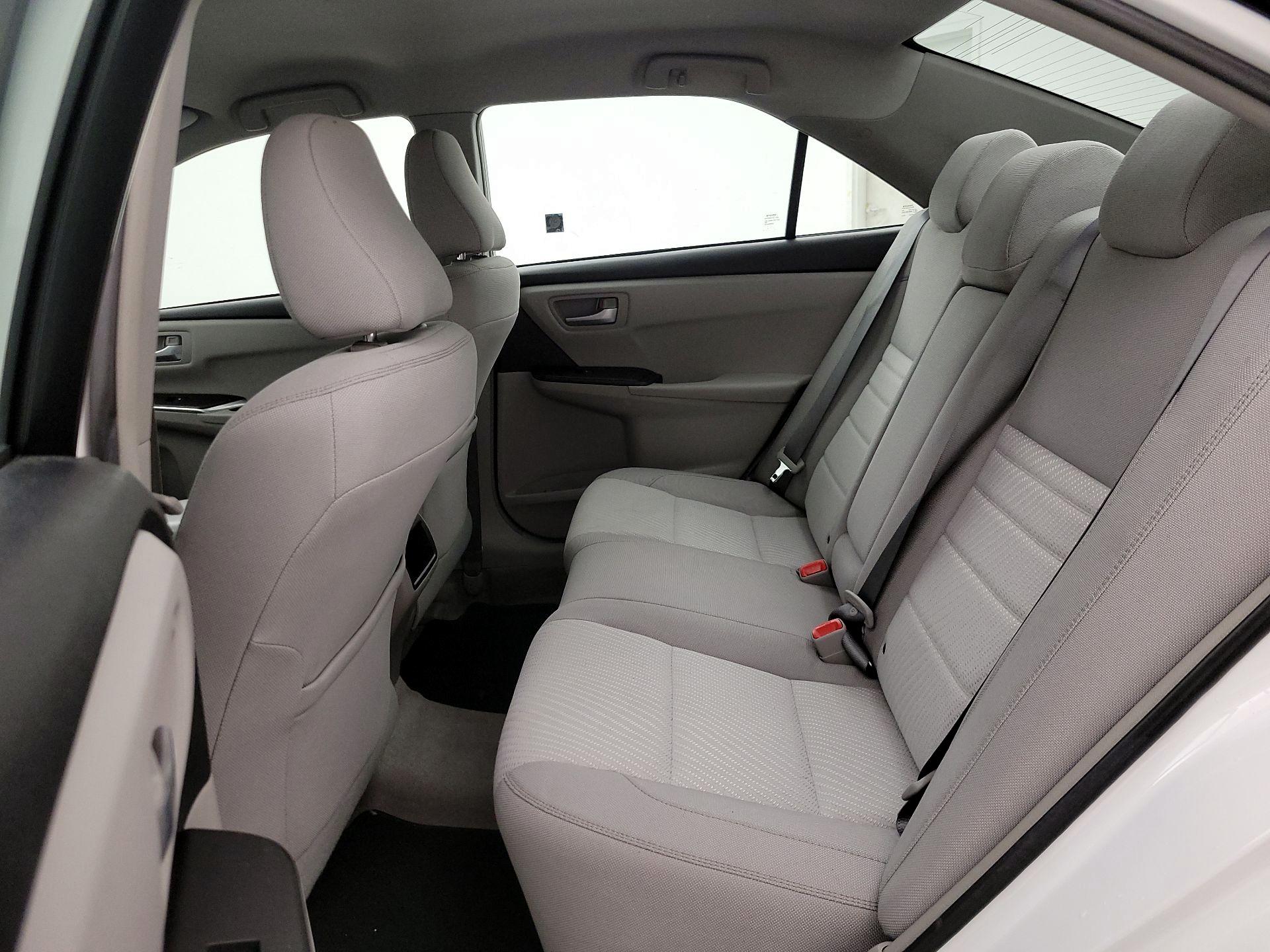 Thumbnail: 2017 Toyota Camry - 19
