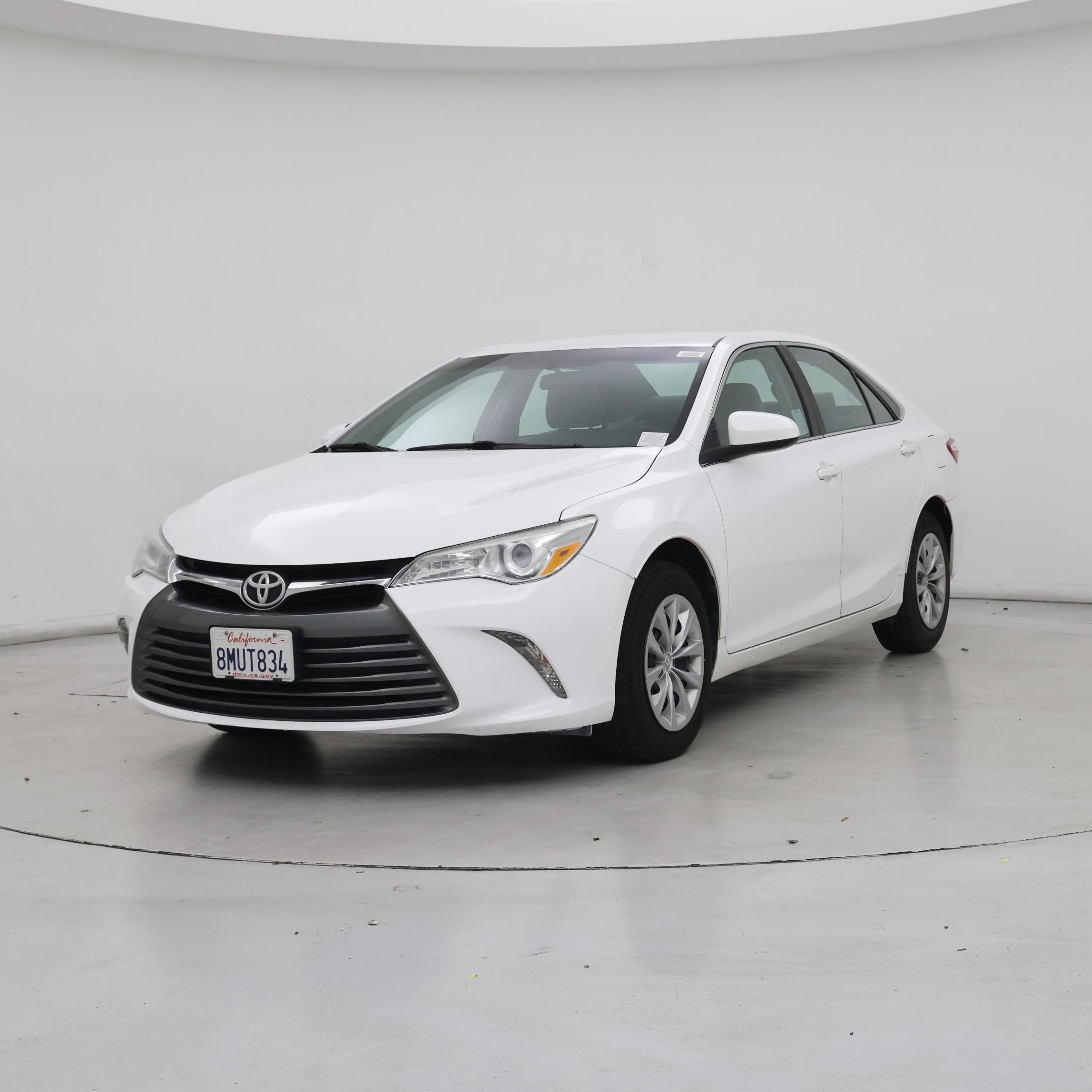 Thumbnail: 2017 Toyota Camry - 4
