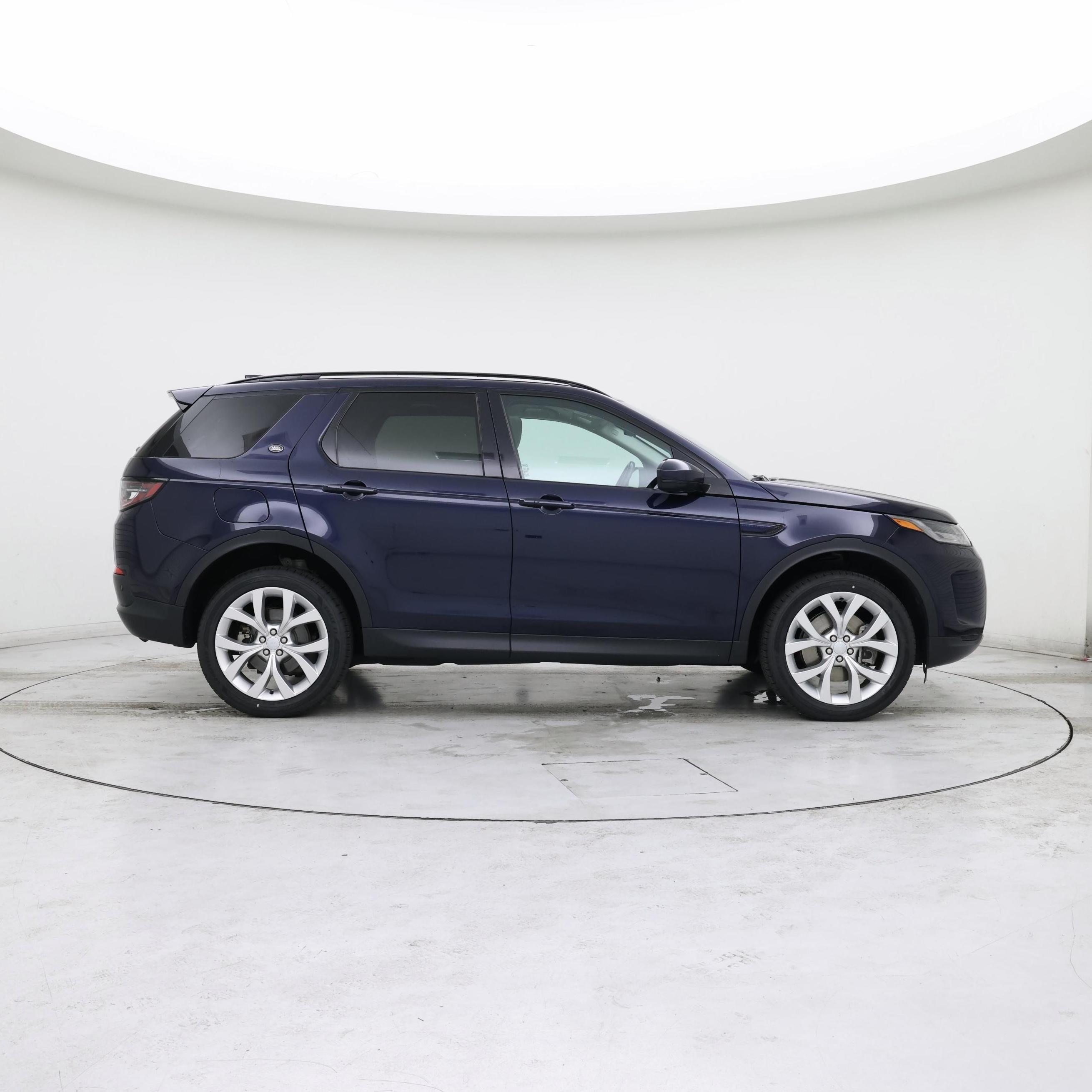 Thumbnail: 2022 Land Rover Discovery Sport - 7