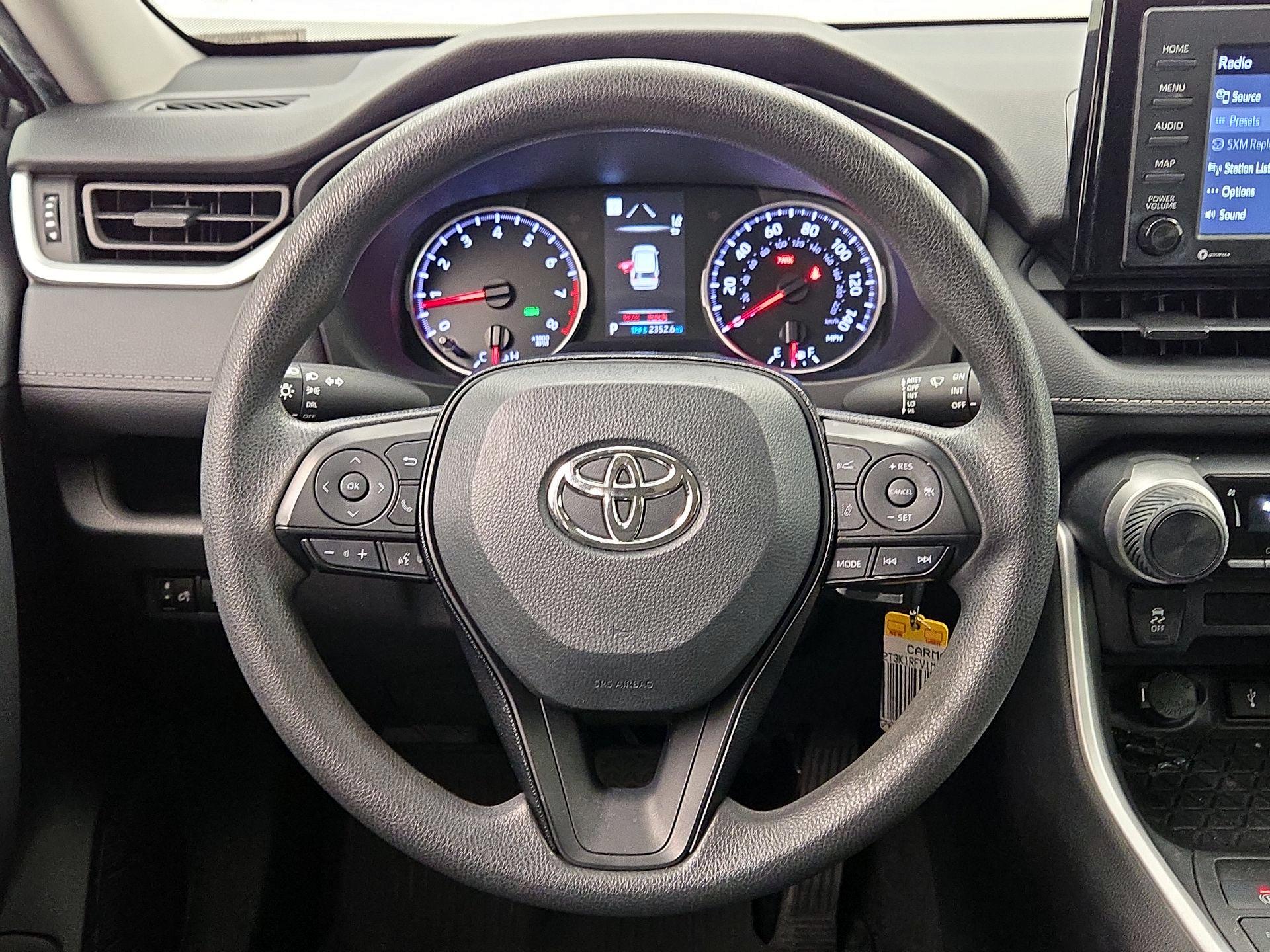 Thumbnail: 2021 Toyota RAV4 - 10