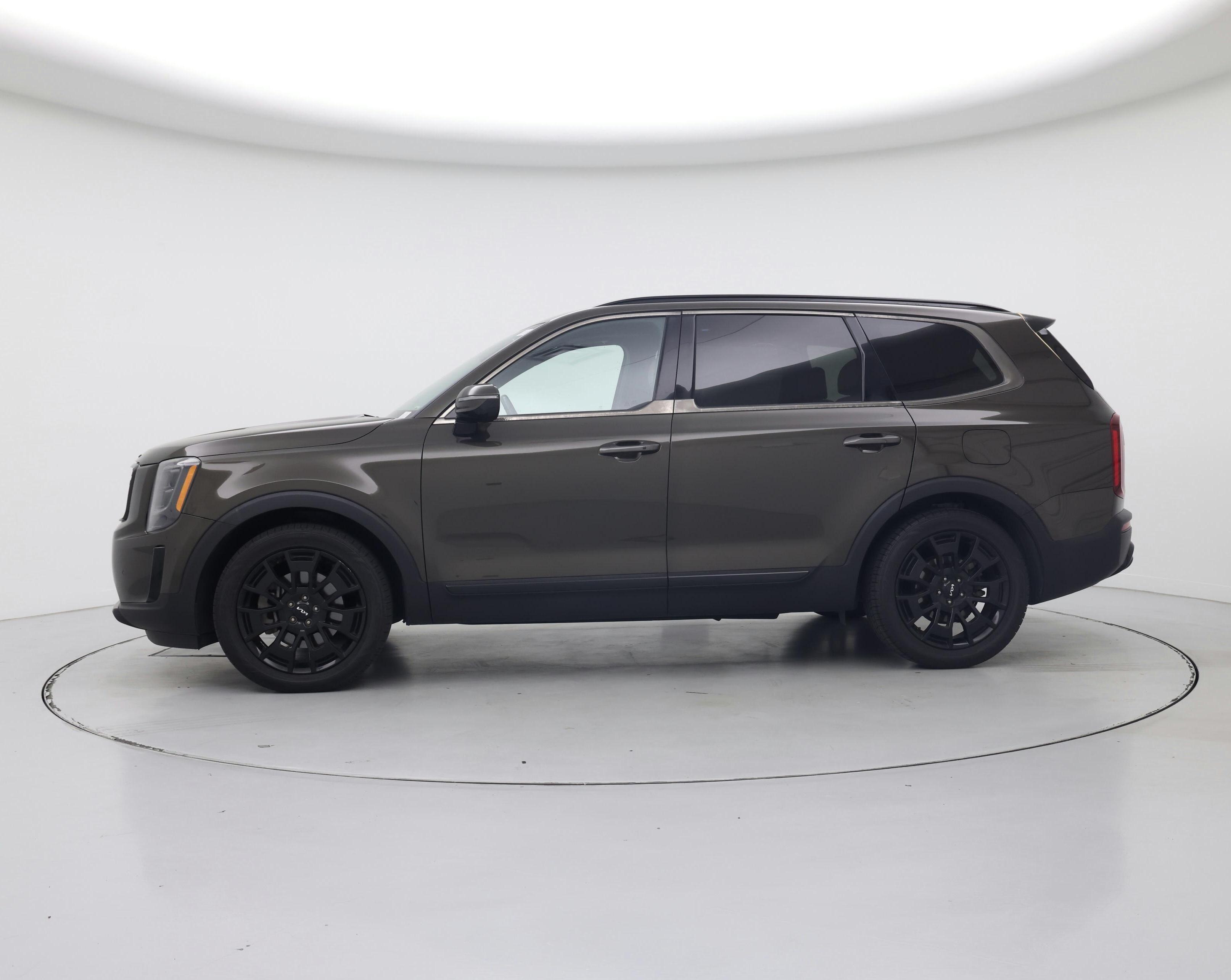 Thumbnail: 2022 Kia Telluride - 3