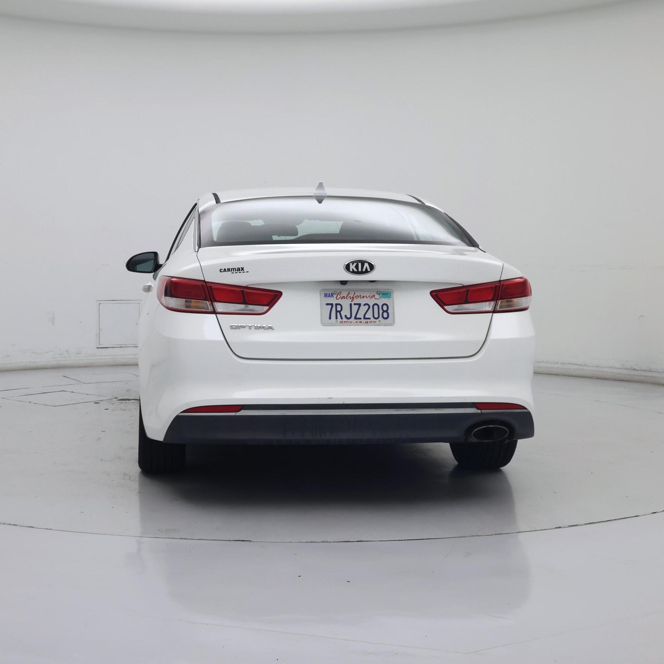 Thumbnail: 2016 Kia Optima - 6