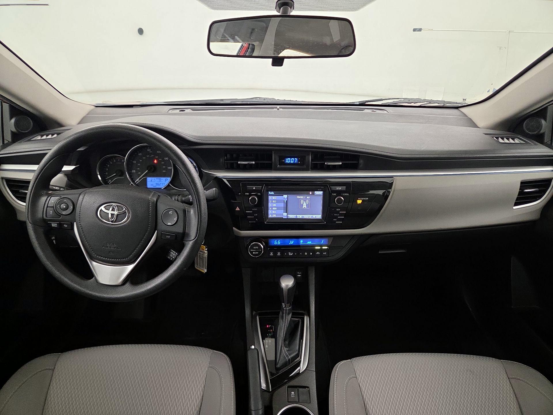 Thumbnail: 2014 Toyota Corolla - 9