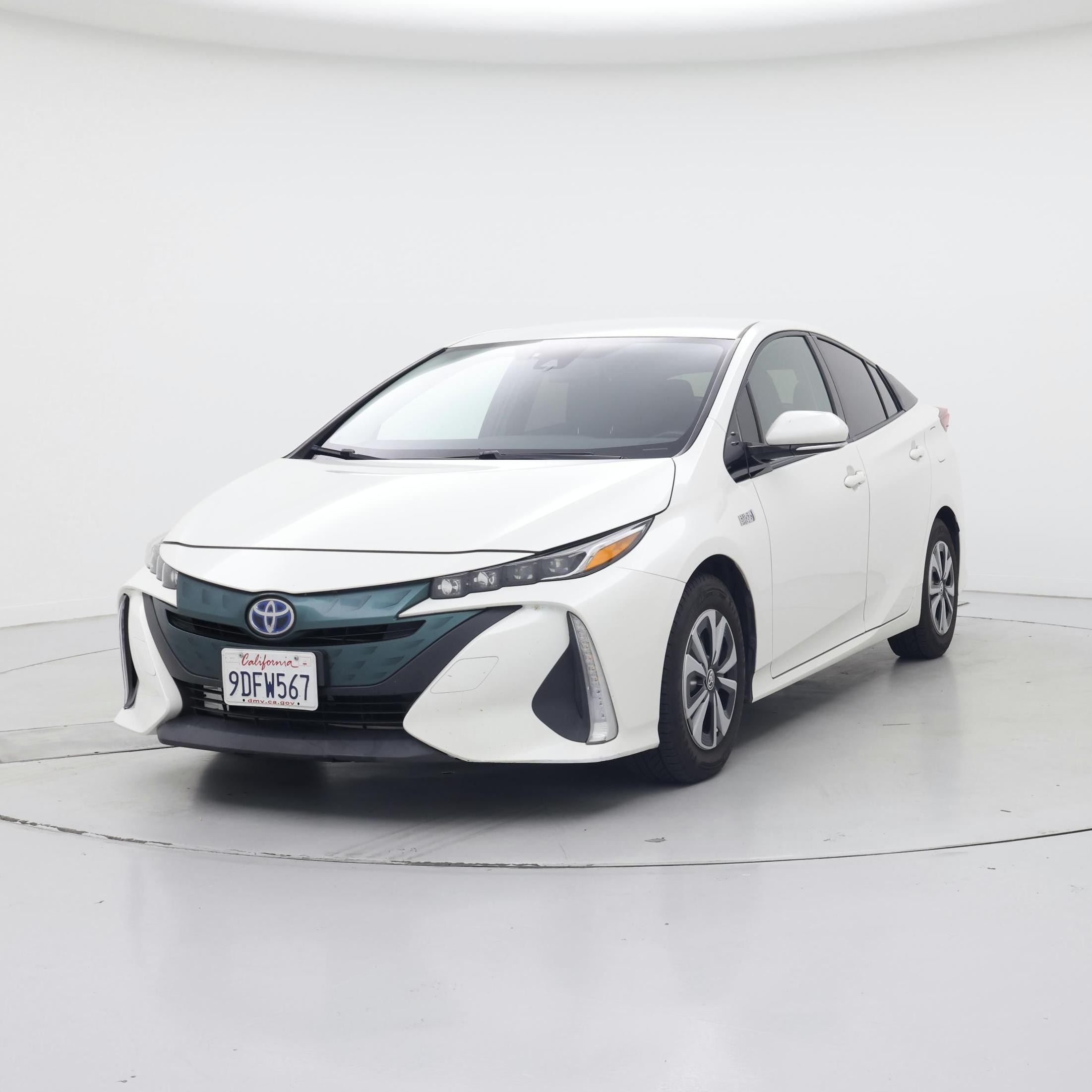 Thumbnail: 2019 Toyota Prius Prime - 4