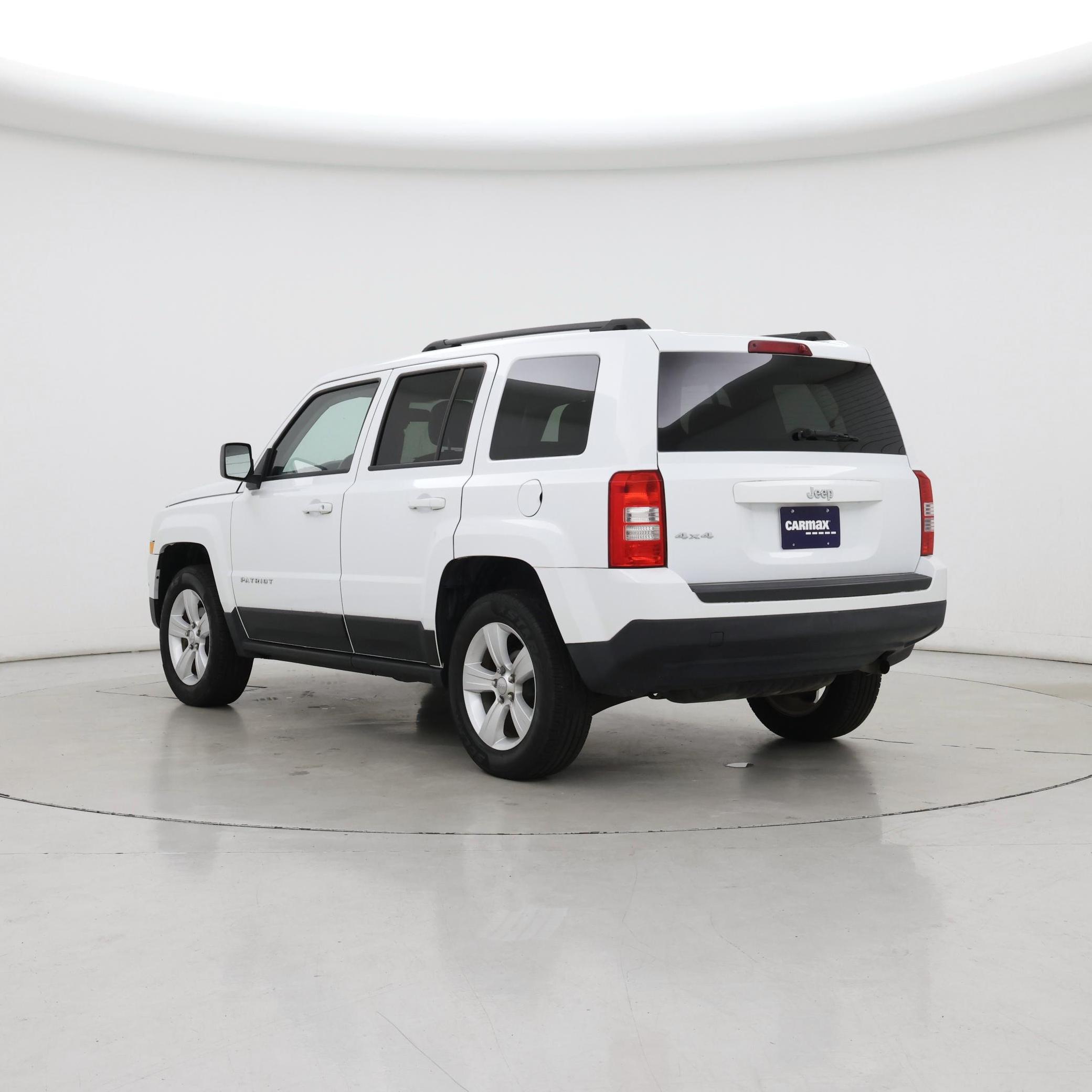 Thumbnail: 2015 Jeep Patriot - 2
