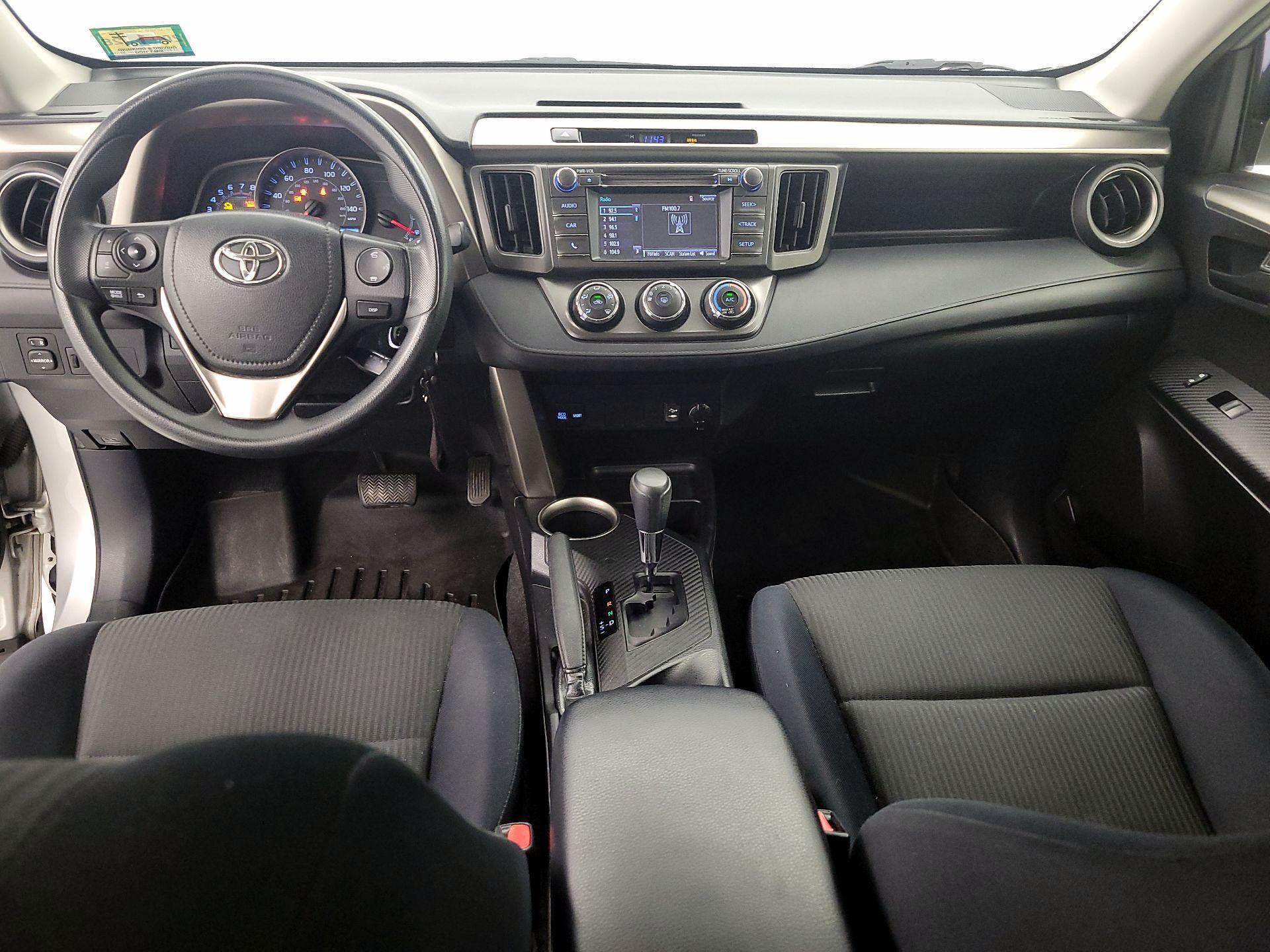 Thumbnail: 2014 Toyota RAV4 - 9
