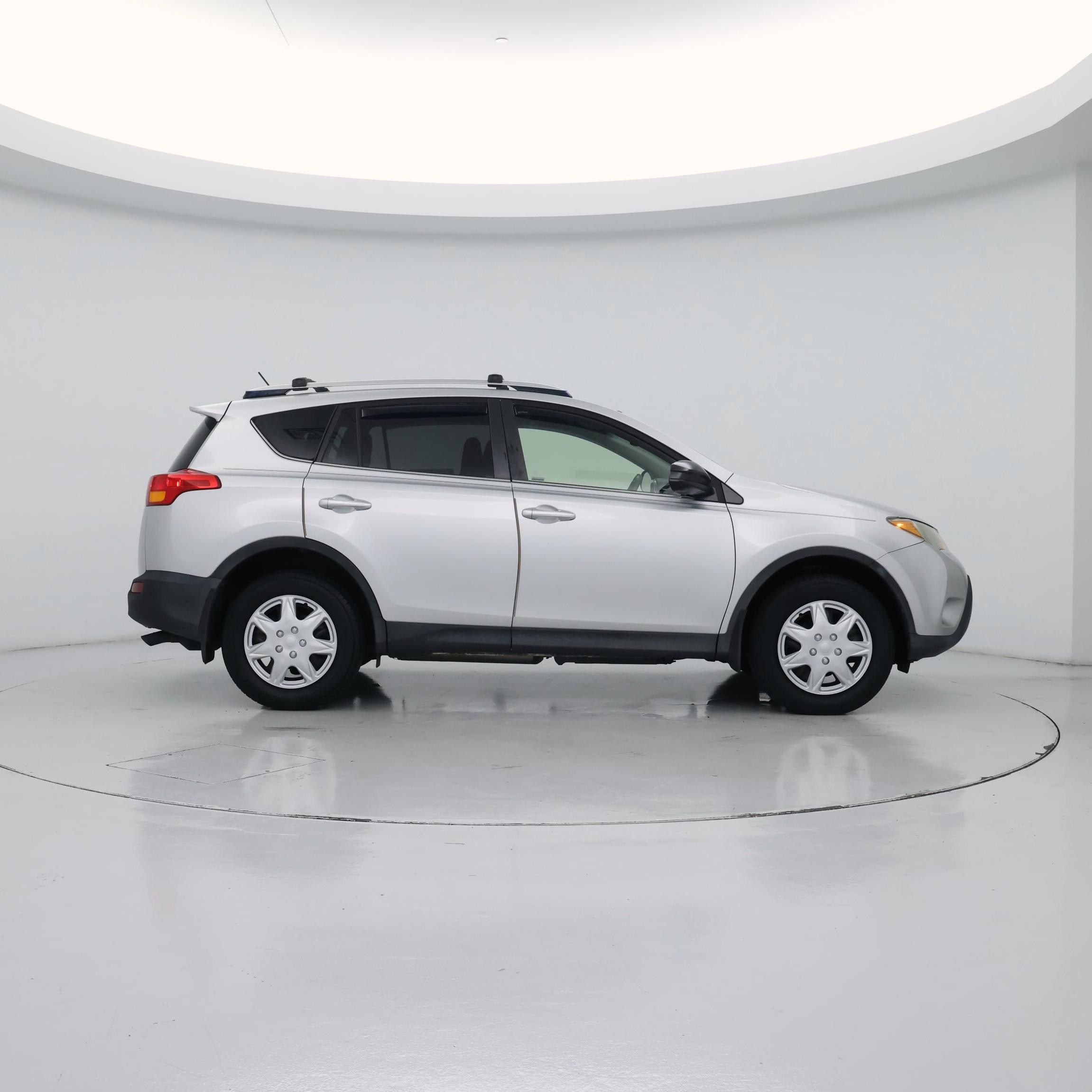 Thumbnail: 2014 Toyota RAV4 - 7