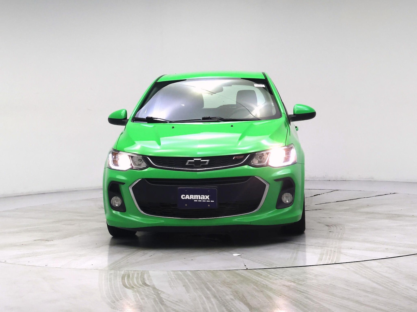 2017 Chevrolet Sonic LT - Photo 6