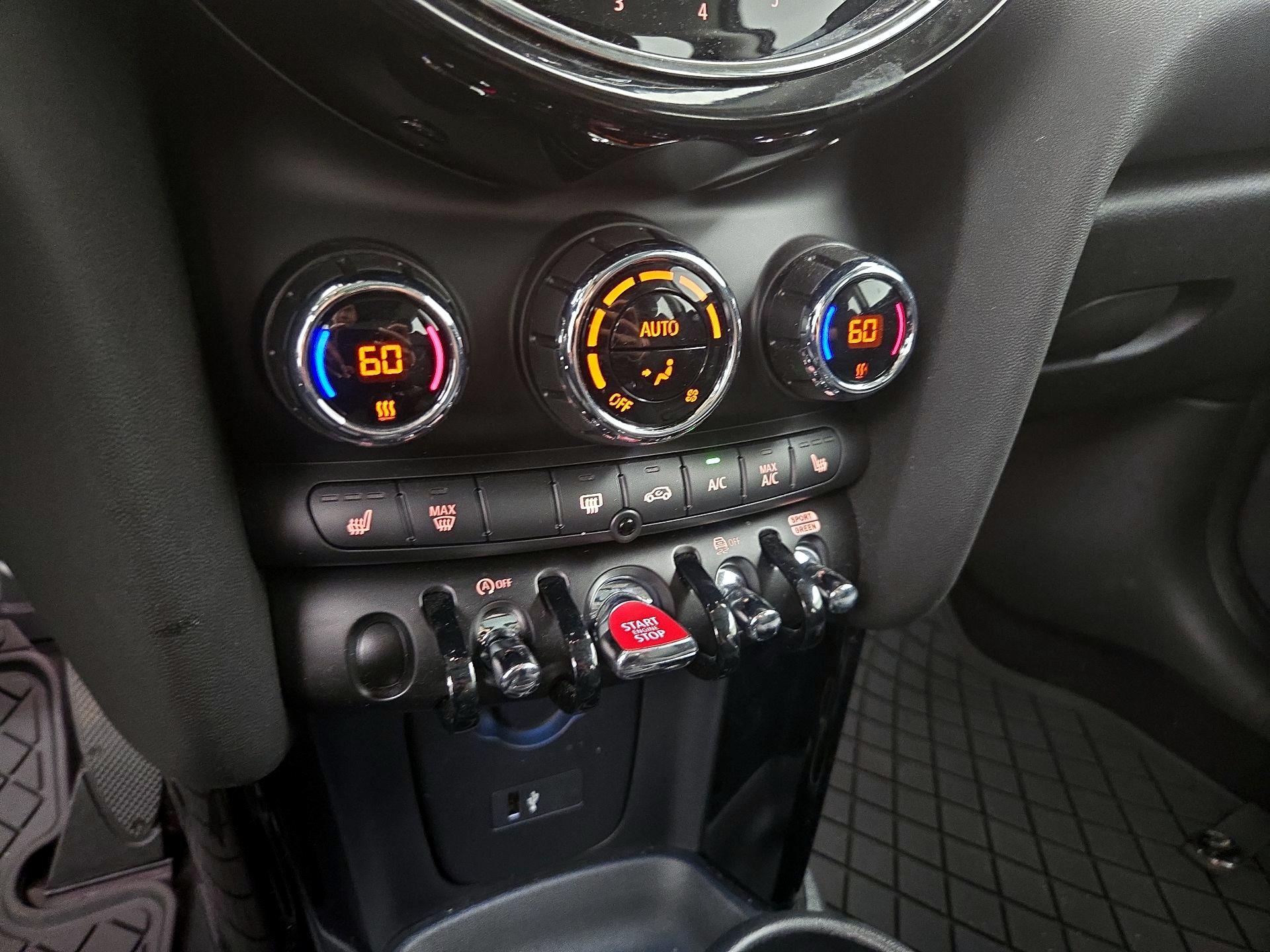 Thumbnail: 2023 MINI Cooper Hardtop - 16
