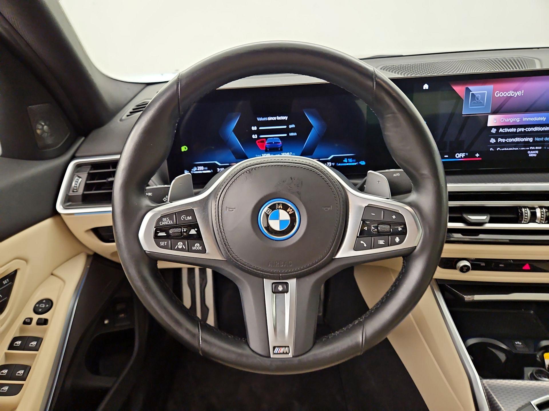 Thumbnail: 2023 BMW 3 Series - 10