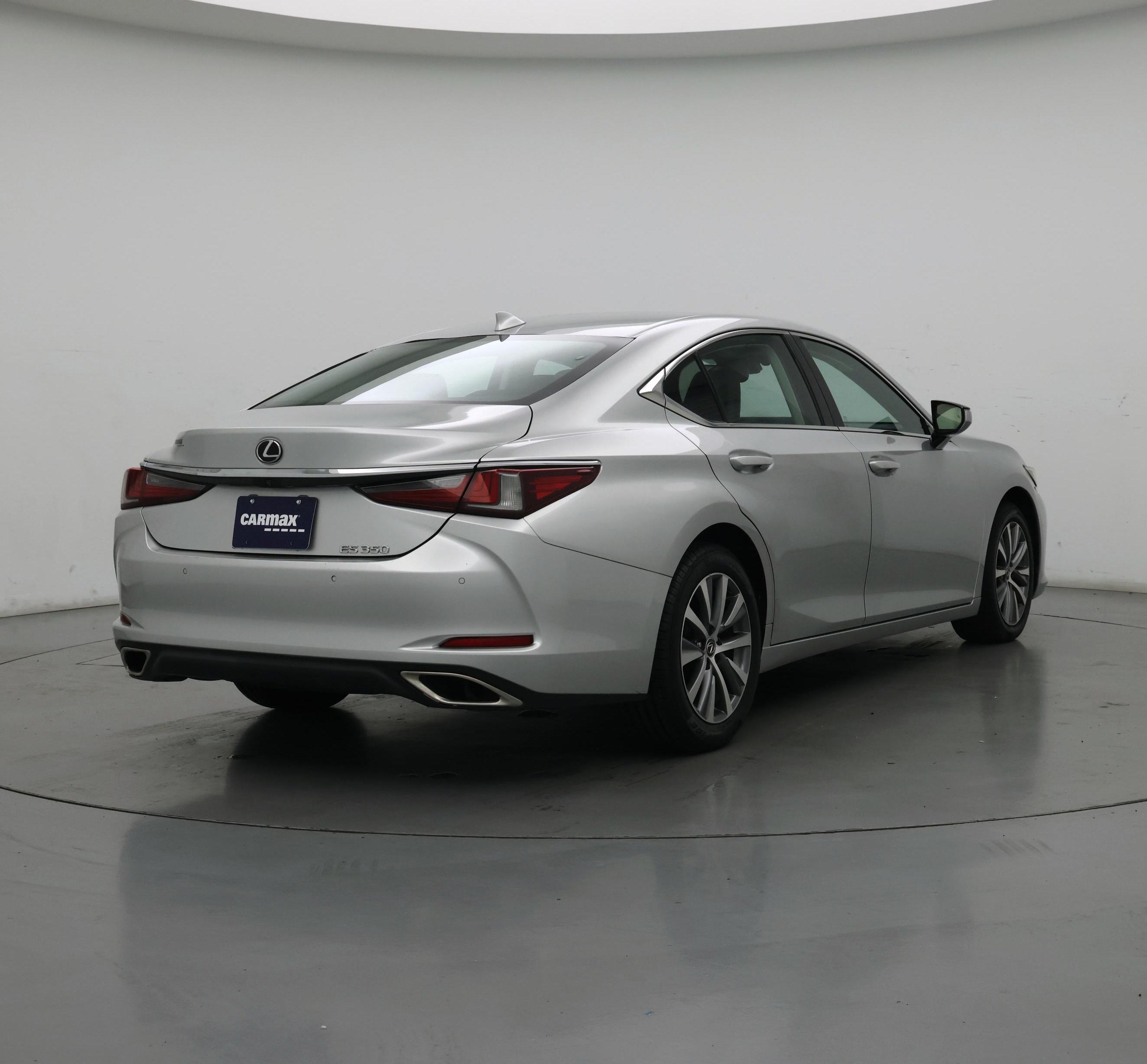 Thumbnail: 2019 Lexus ES - 8