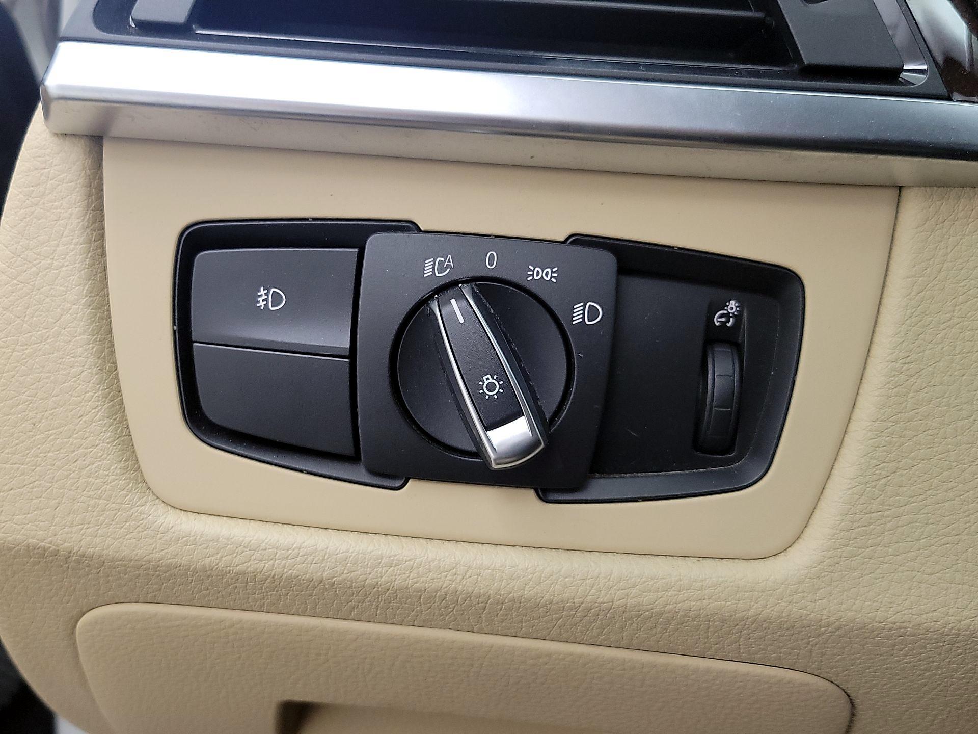 Thumbnail: 2015 BMW 4 Series - 13