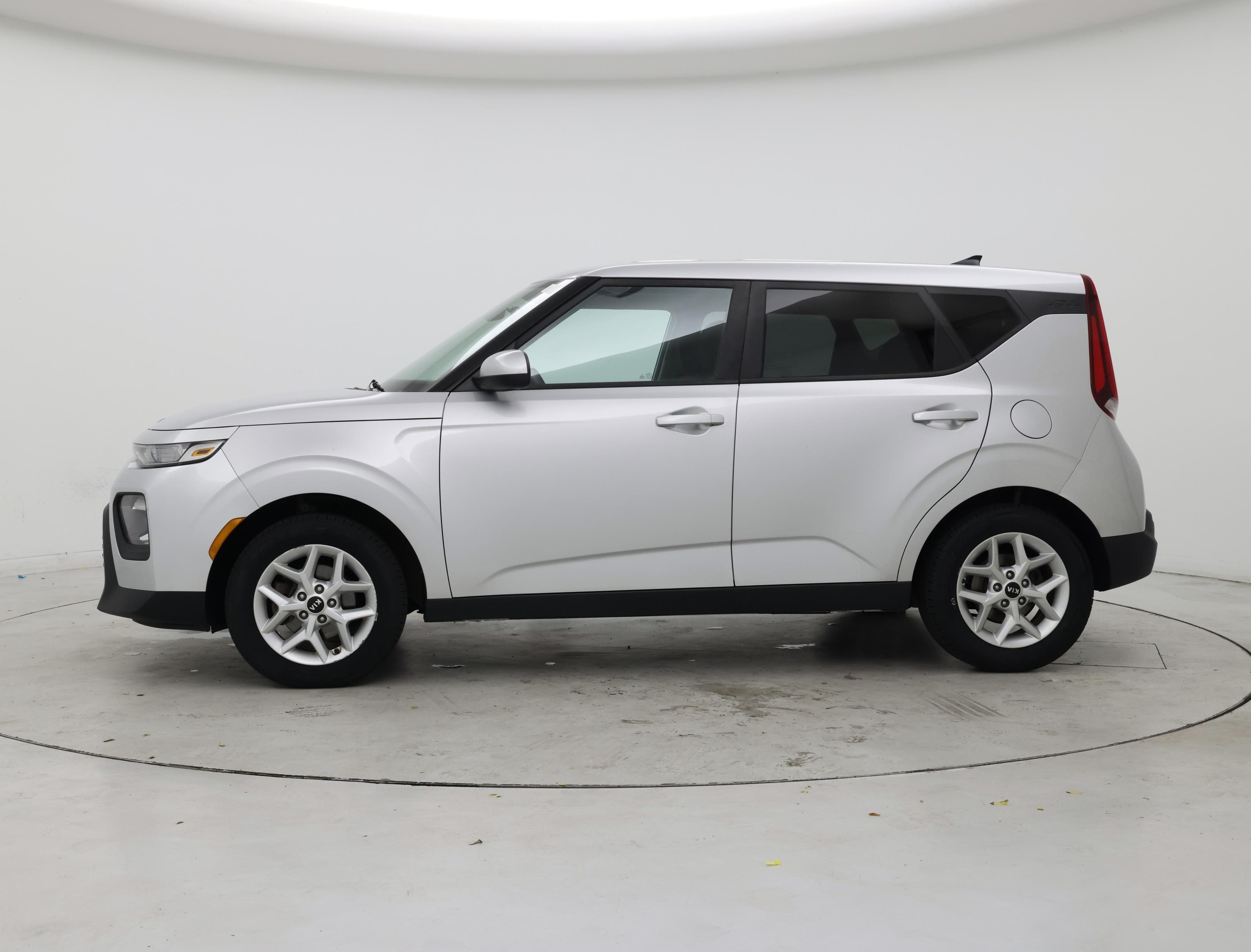 Thumbnail: 2020 Kia Soul - 3