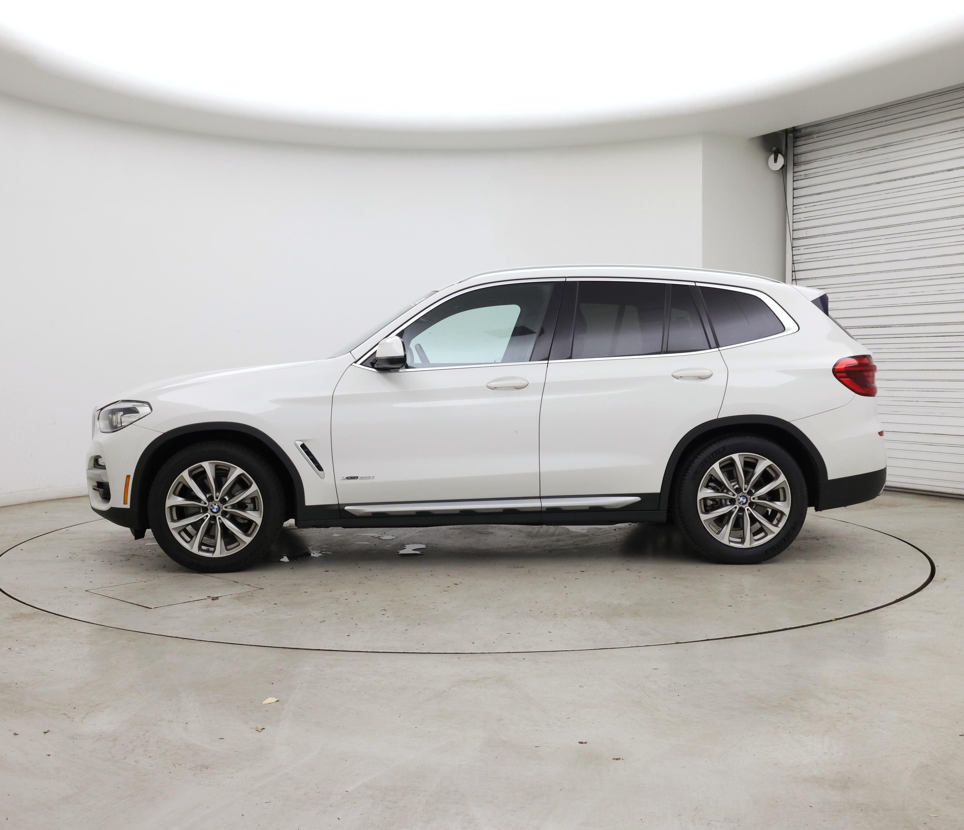 Thumbnail: 2018 BMW X3 - 3