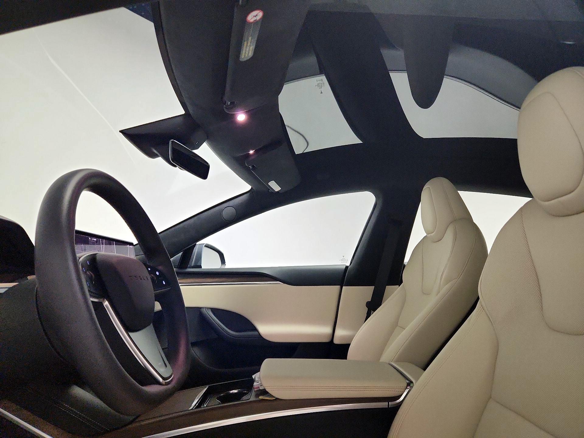 Thumbnail: 2021 Tesla Model S - 18