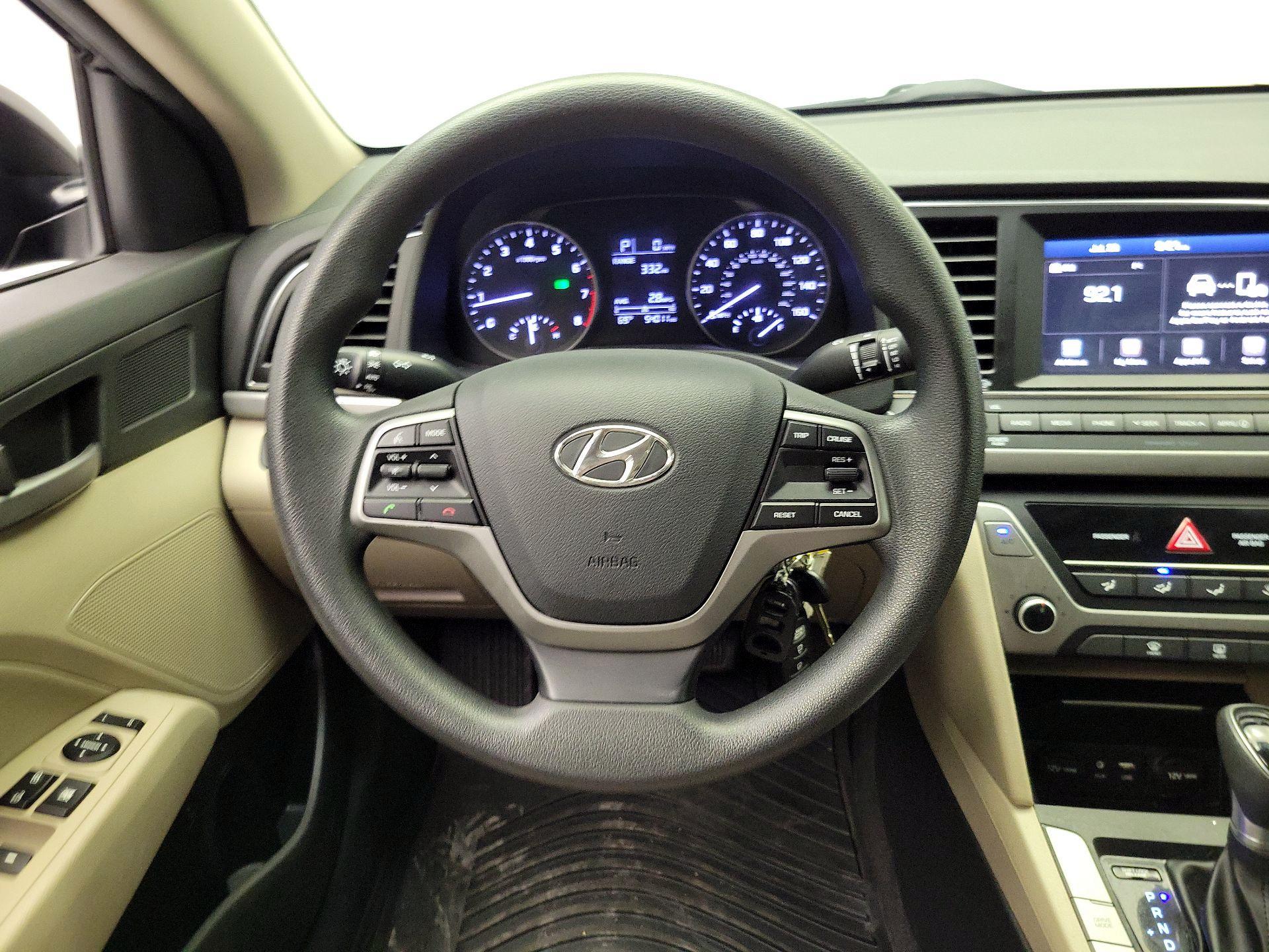 Thumbnail: 2017 Hyundai Elantra - 10