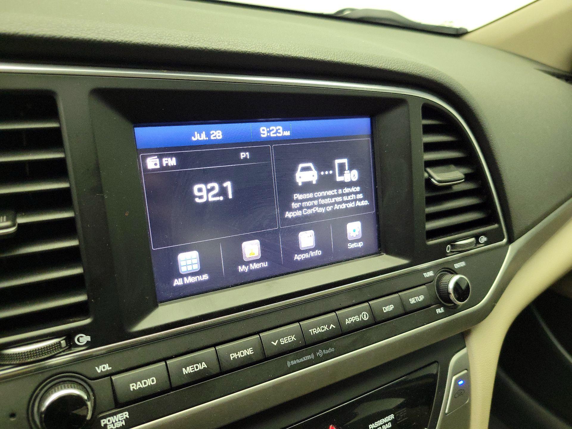 Thumbnail: 2017 Hyundai Elantra - 14