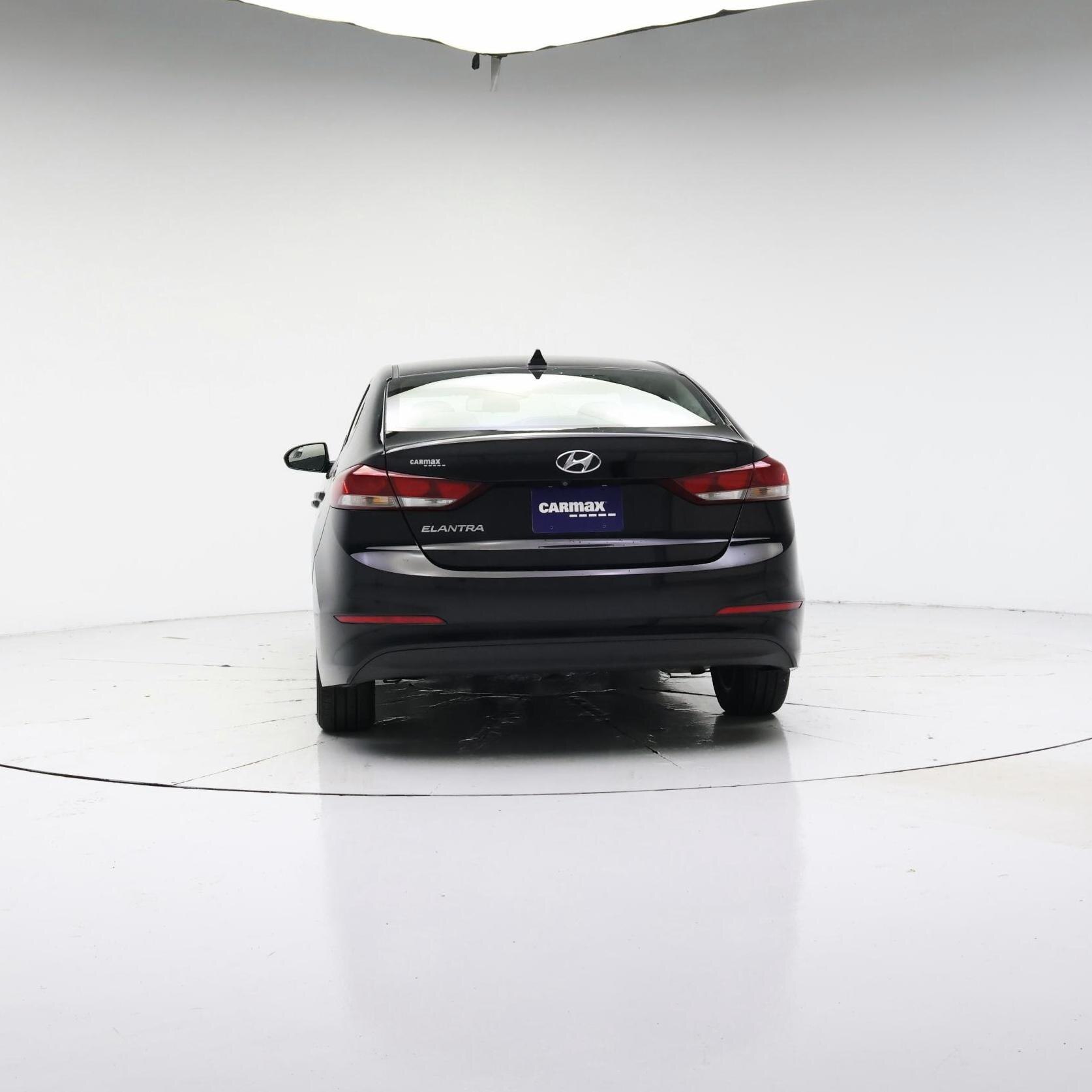 Thumbnail: 2017 Hyundai Elantra - 6