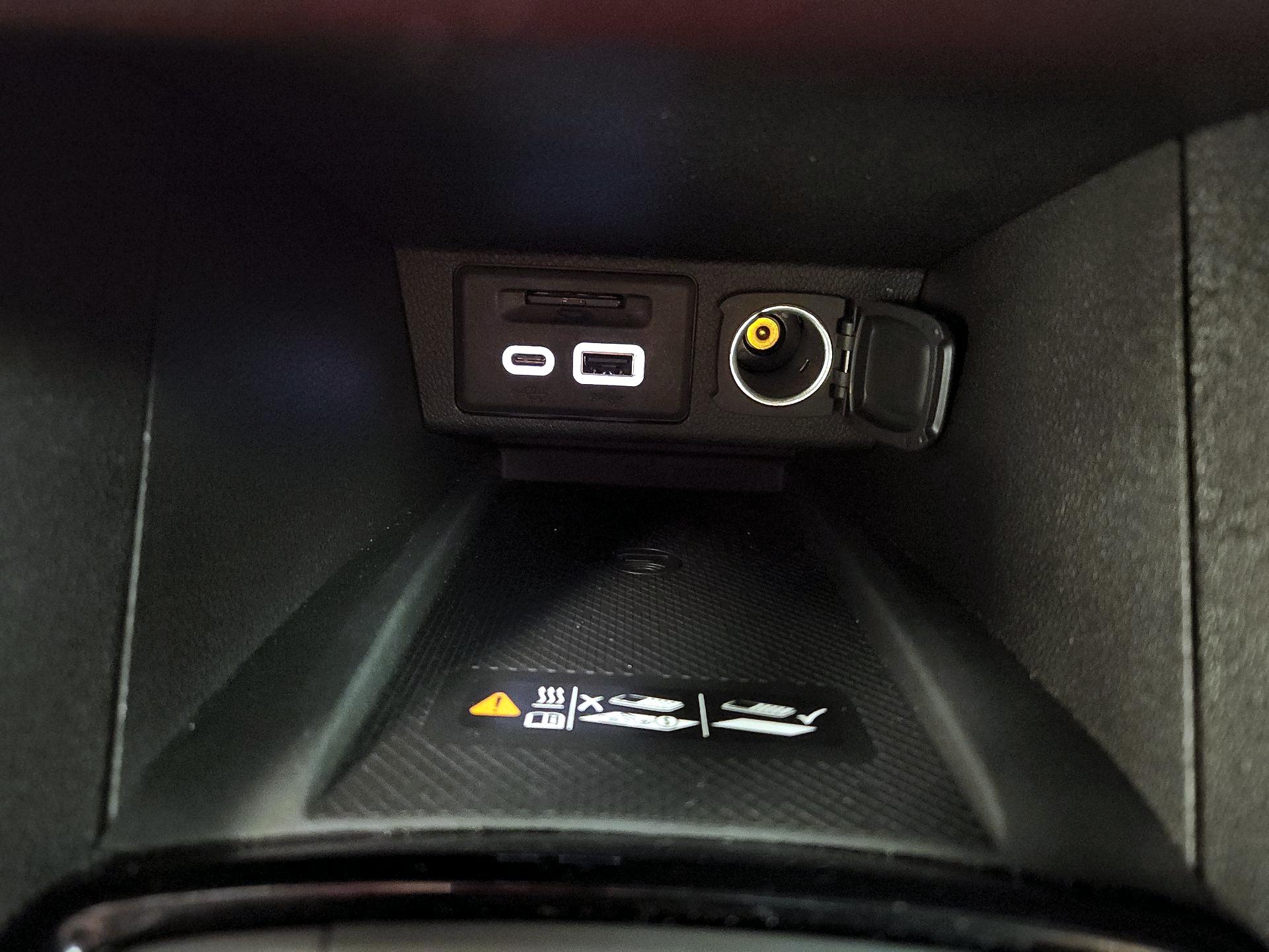 Thumbnail: 2022 Chevrolet Bolt EUV - 19
