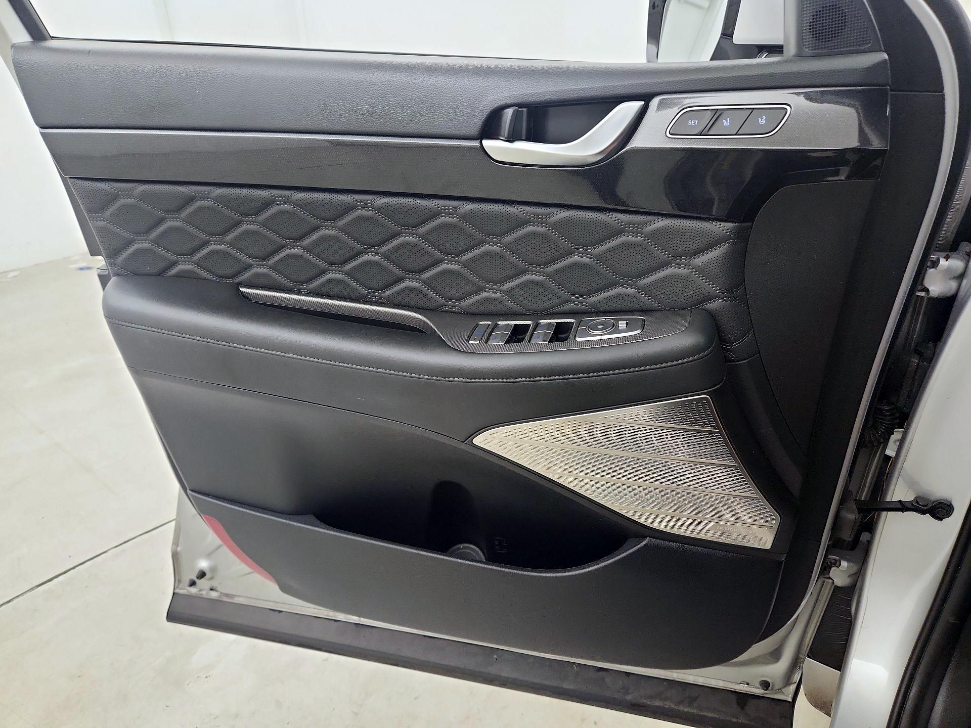 Thumbnail: 2022 Hyundai Palisade - 12