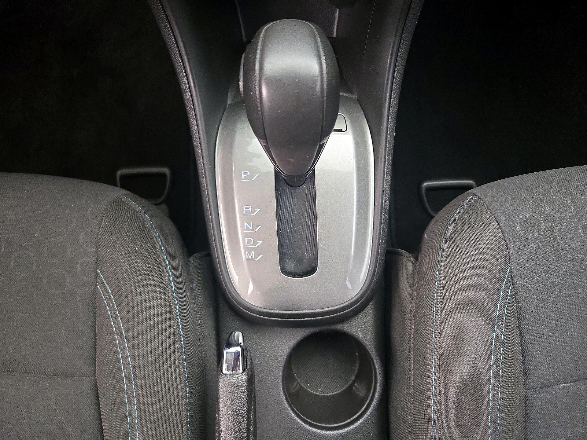 Thumbnail: 2015 Chevrolet Trax - 17