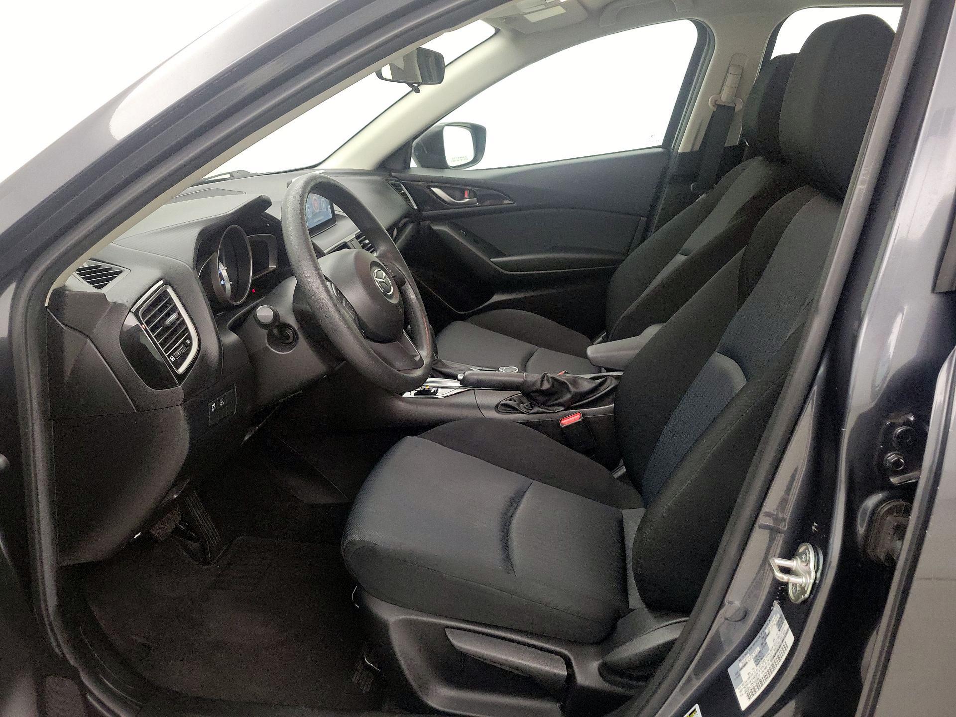 Thumbnail: 2016 Mazda Mazda3 - 11
