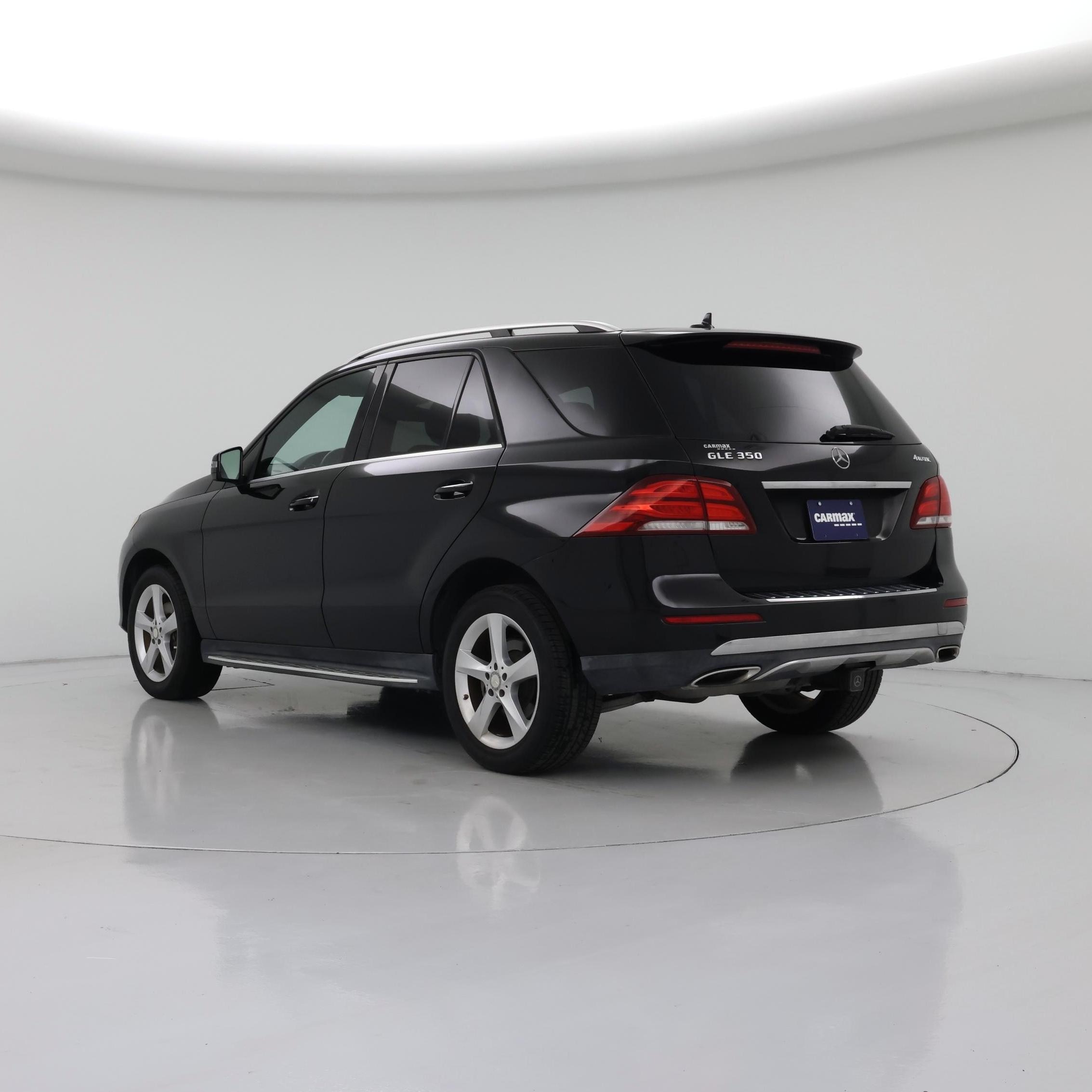 Thumbnail: 2016 Mercedes-Benz GLE - 2