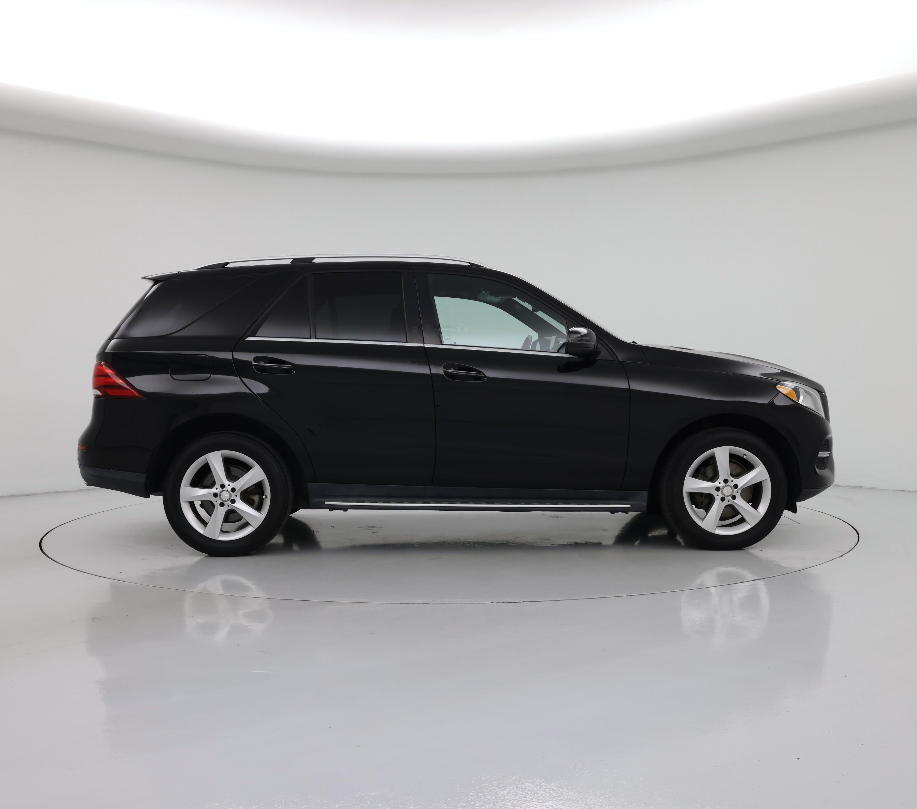 Thumbnail: 2016 Mercedes-Benz GLE - 7