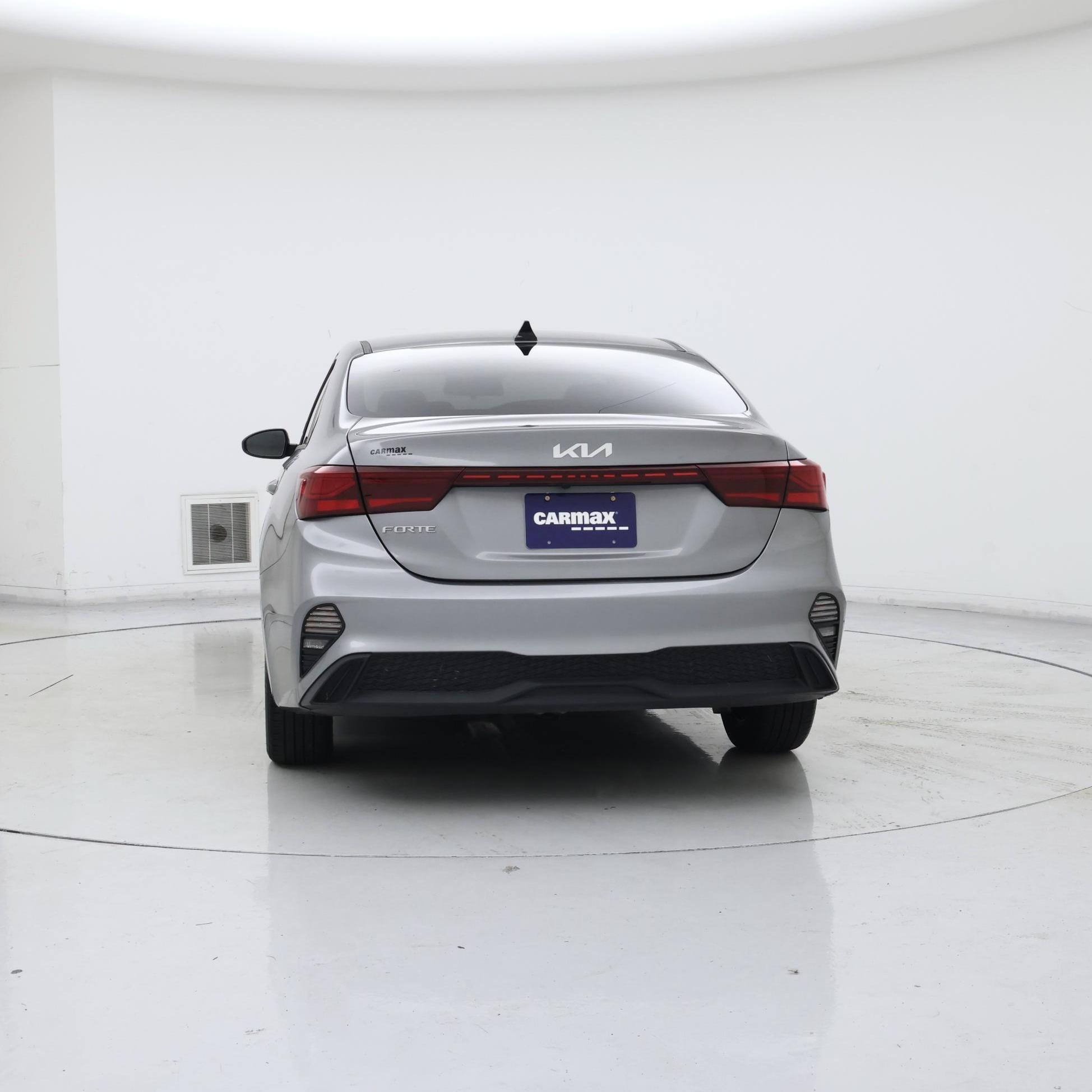 Thumbnail: 2022 Kia Forte - 6